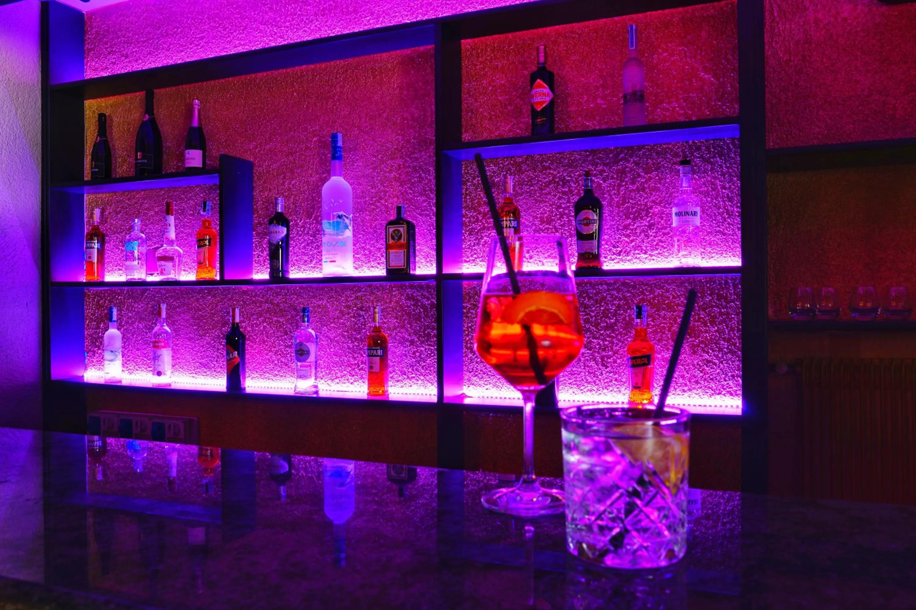 Lounge or bar in PanoramaHotel Penegal