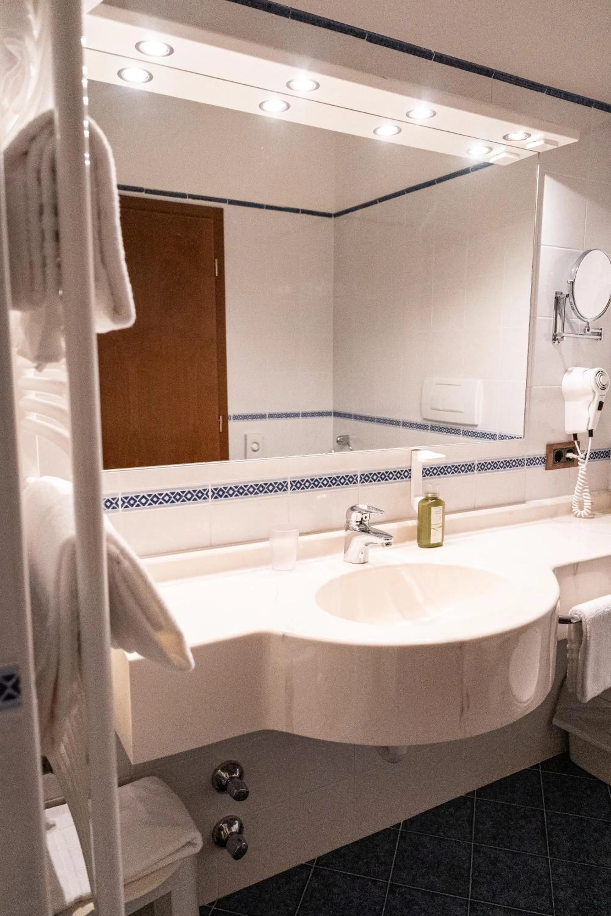 Bathroom in PanoramaHotel Penegal