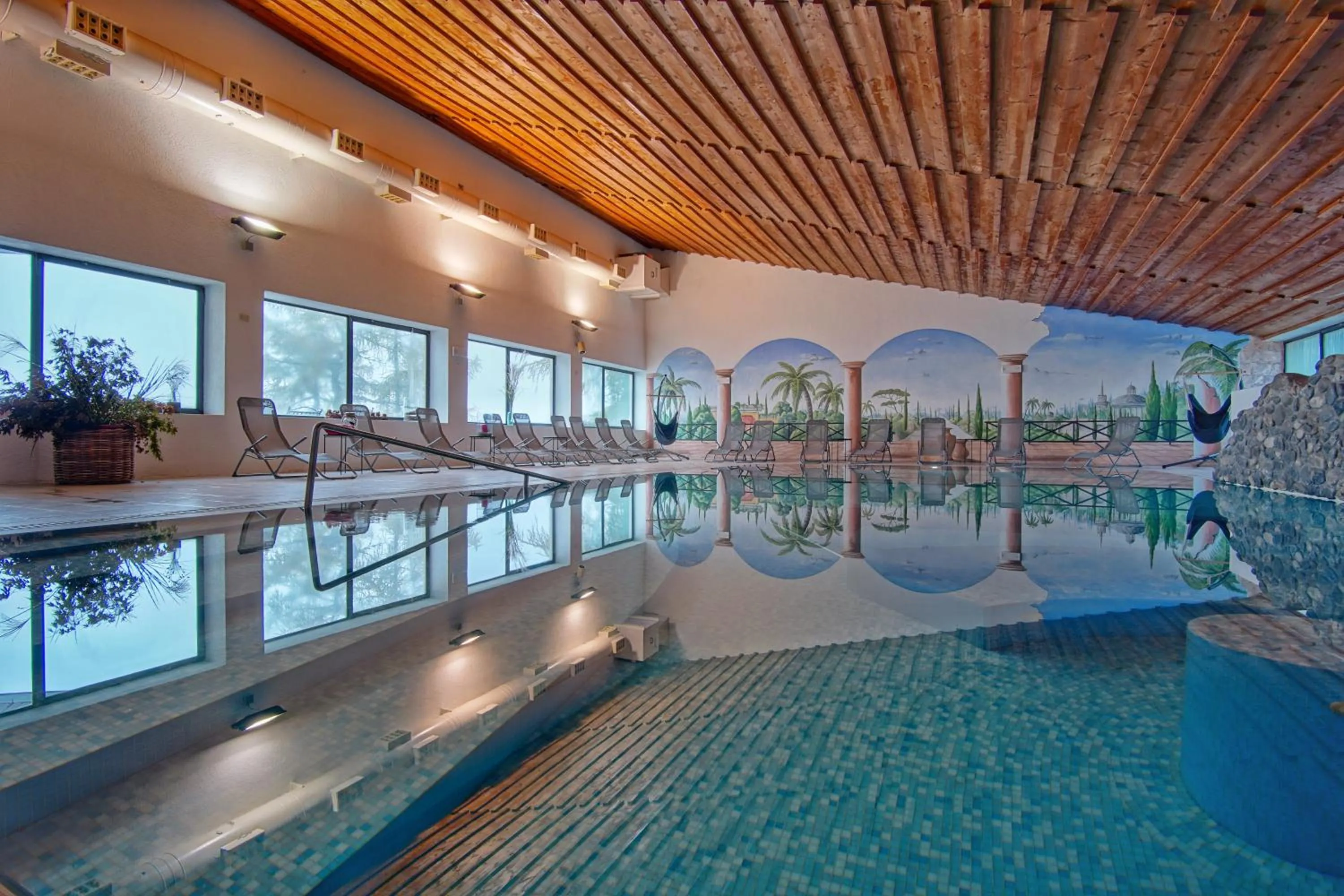 Swimming pool in PanoramaHotel Penegal