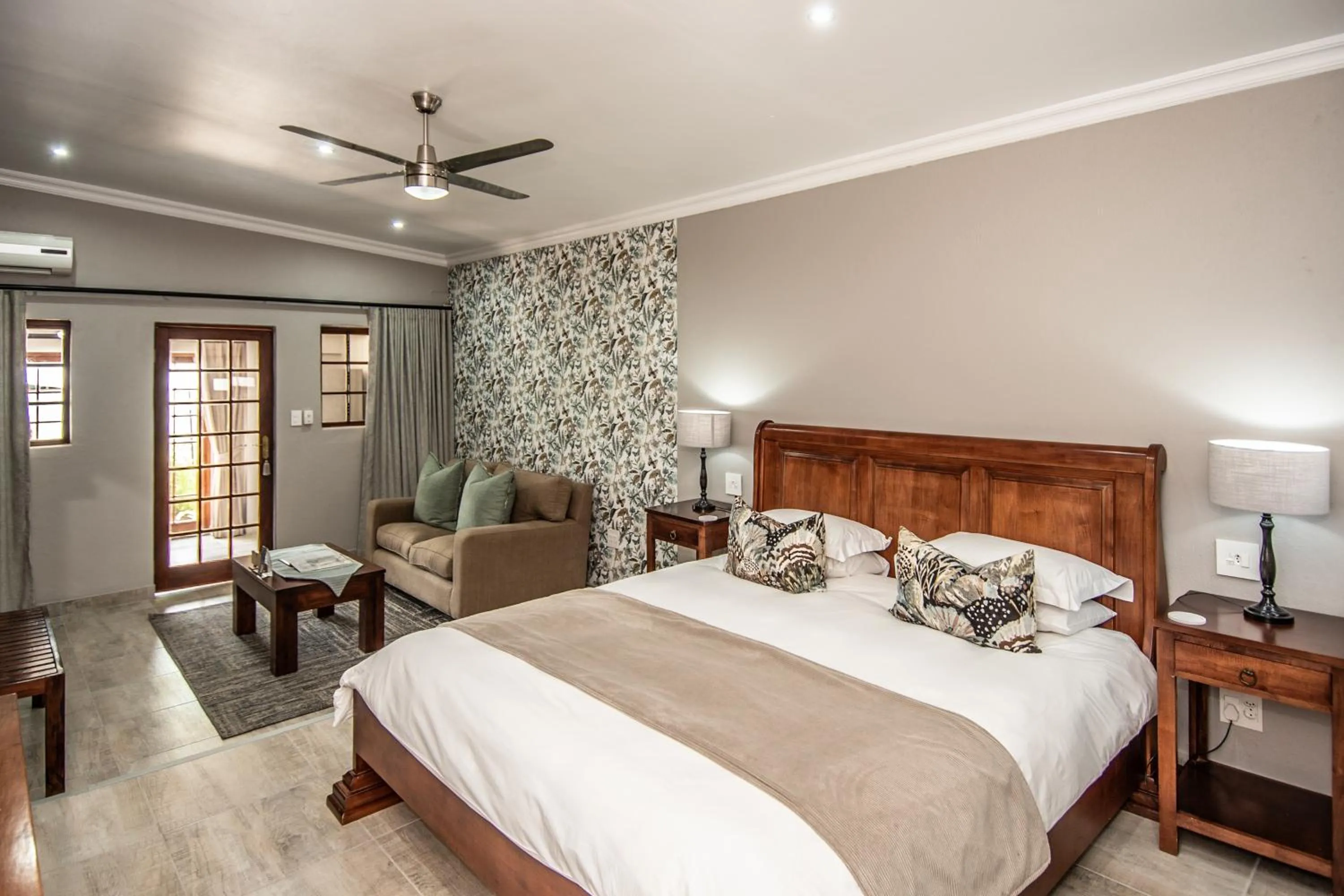 Bedroom, Bed in Nut Grove Boutique Hotel