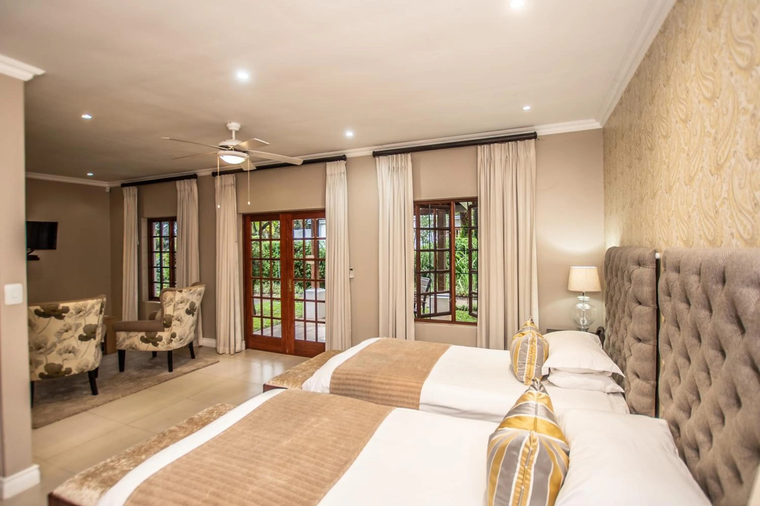 Bedroom, Bed in Nut Grove Boutique Hotel