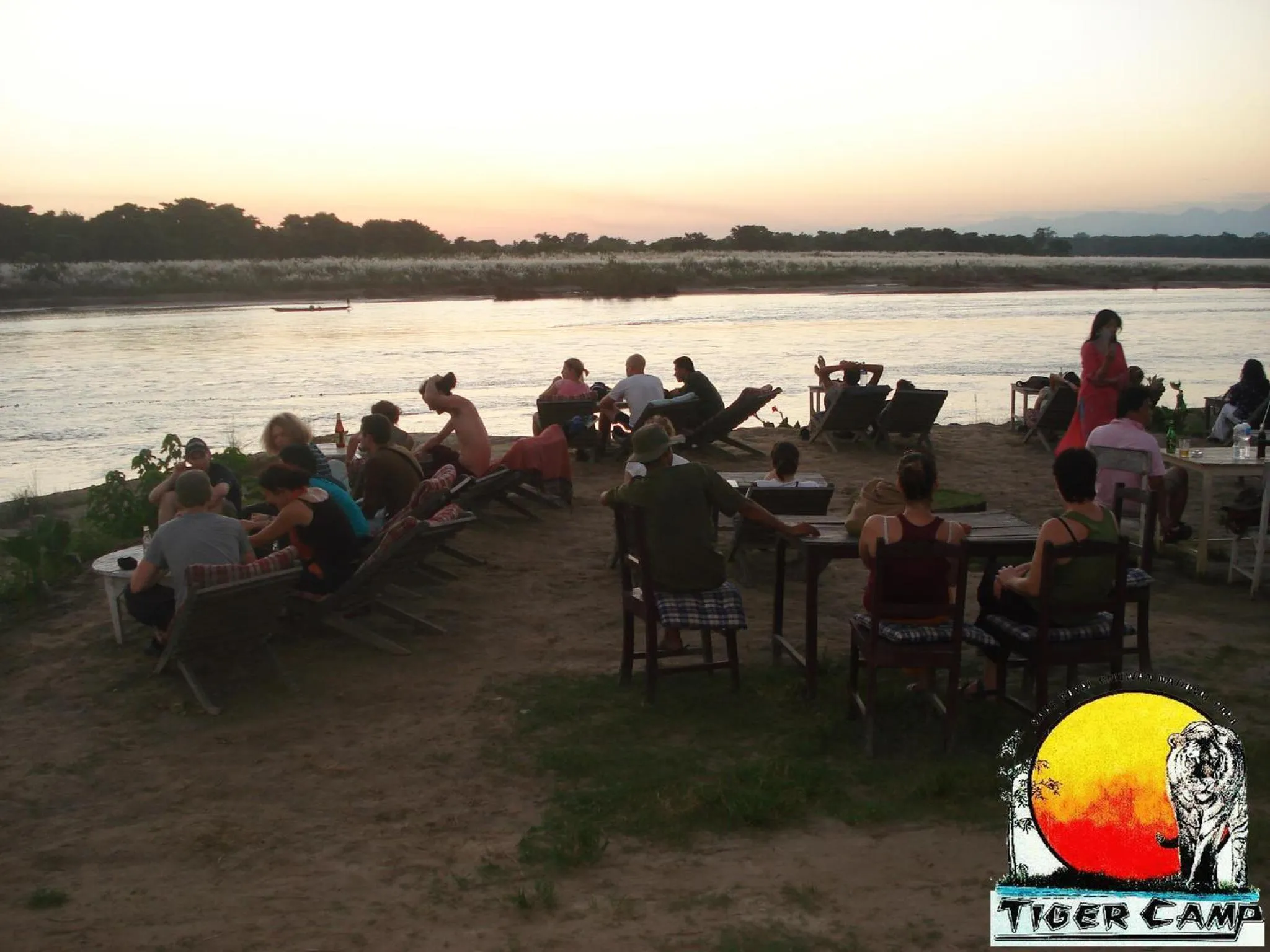 Restaurant/places to eat in Chitwan Tiger Camp