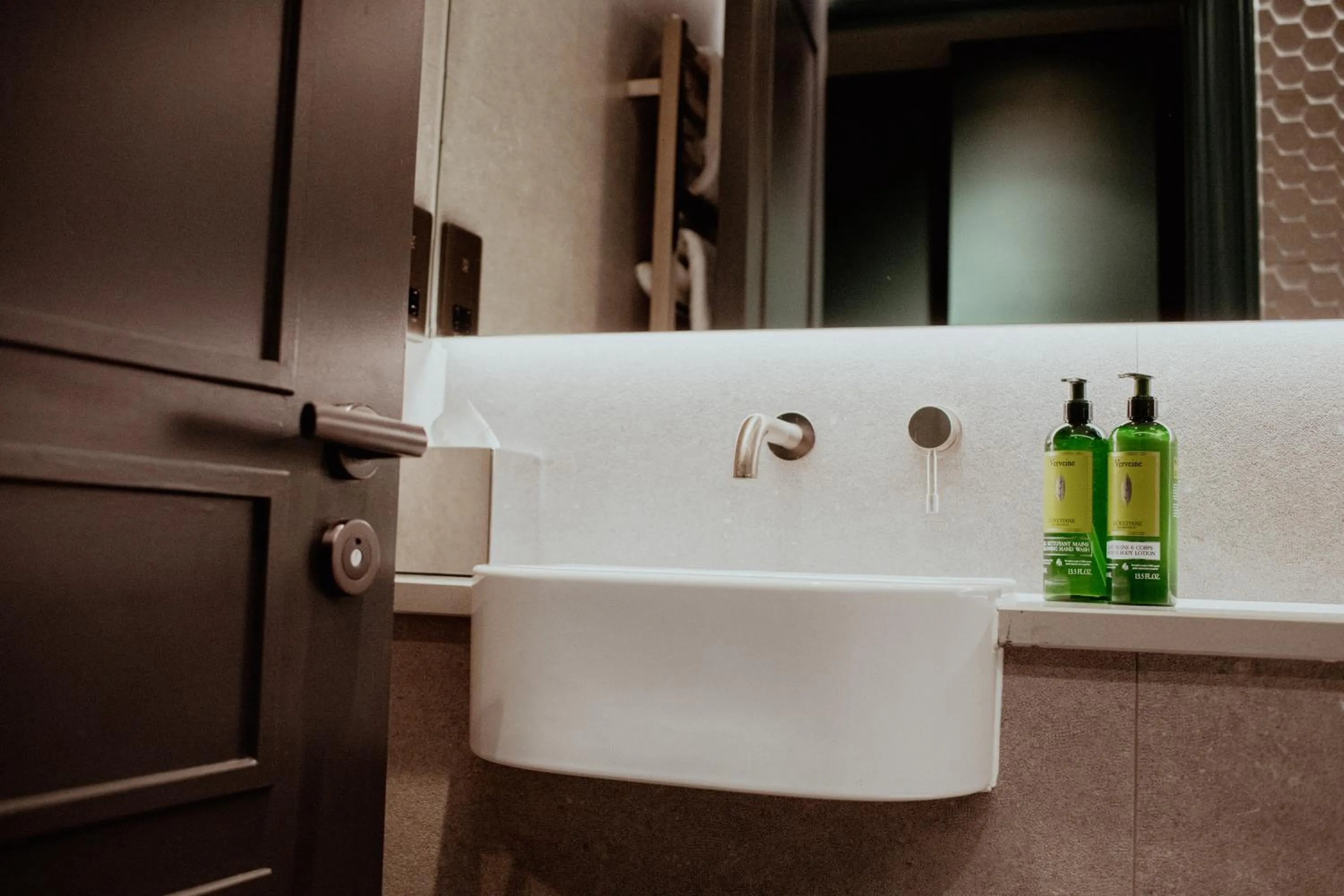 Bathroom in Forty Seven Hotel Manchester, WorldHotels Crafted