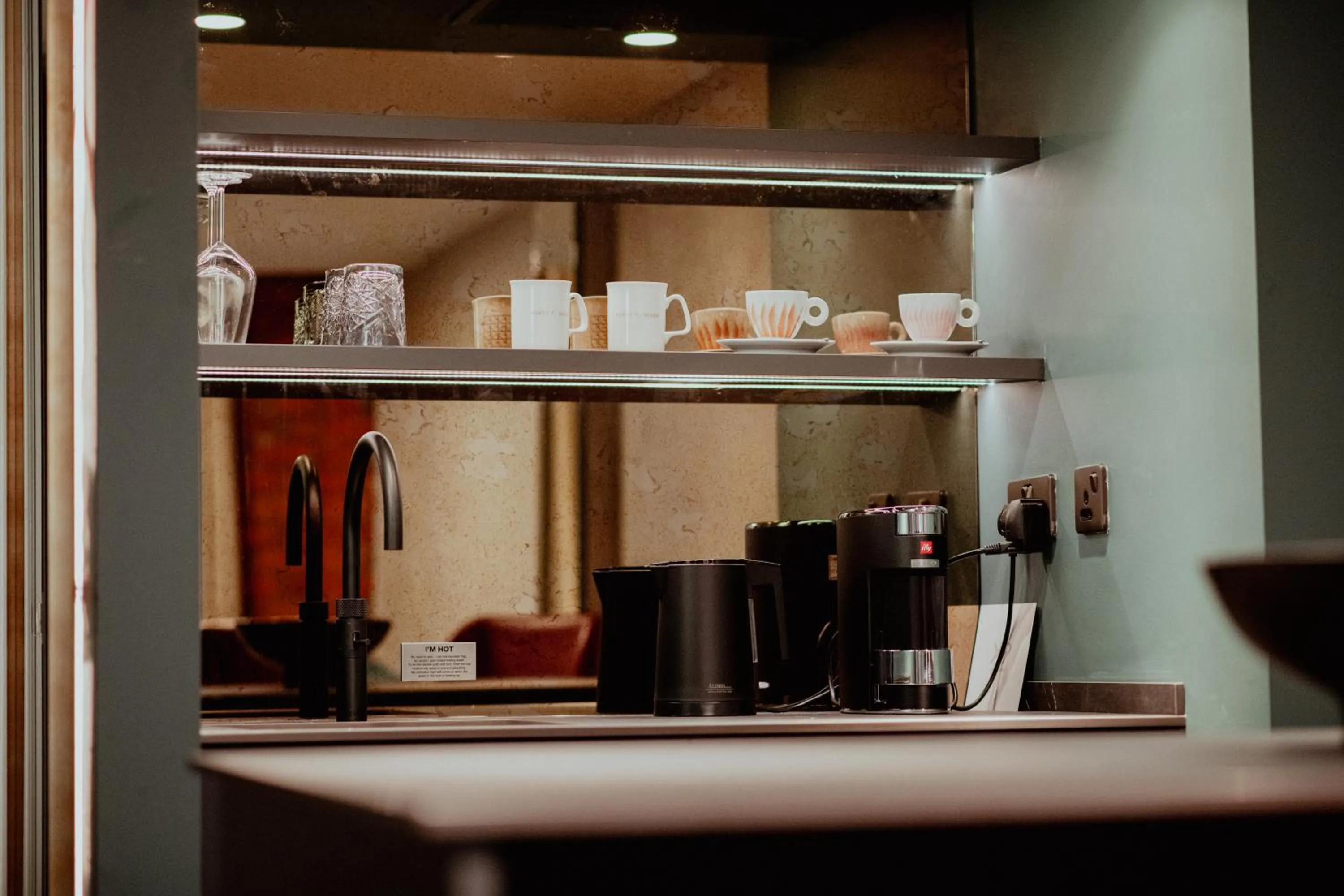 Kitchen or kitchenette in Forty Seven Hotel Manchester, WorldHotels Crafted