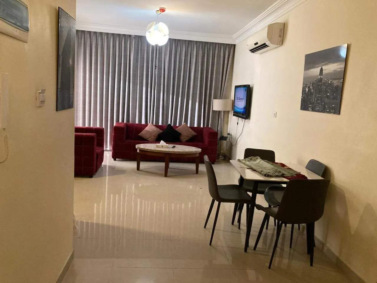 Uptown Hotel Apartment