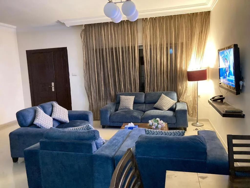 Uptown Hotel Apartment