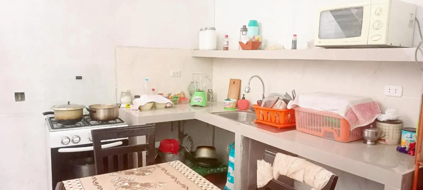 Kitchen or kitchenette in Maypa Lima Airport