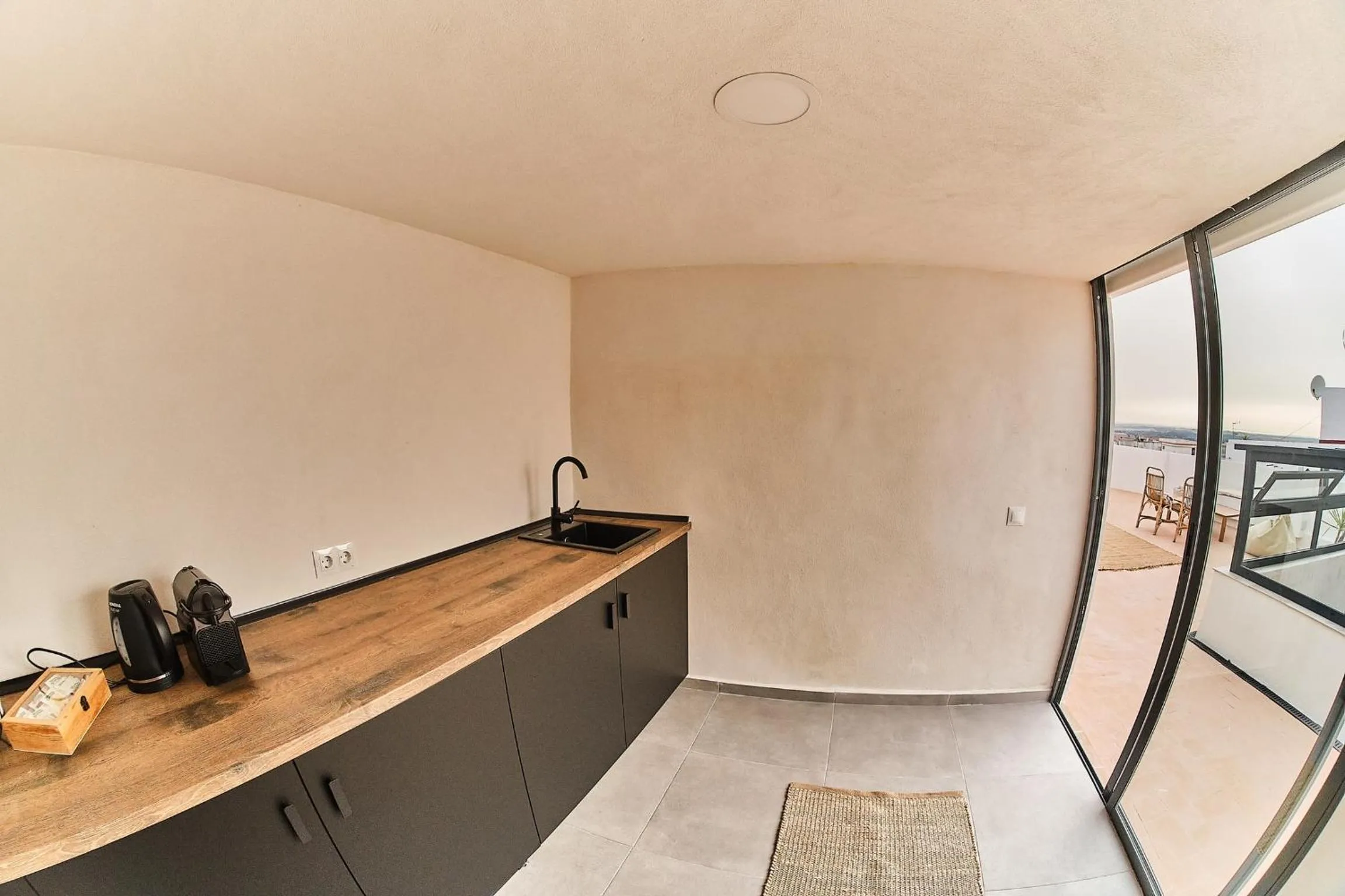 VICTORIA - by Ático73