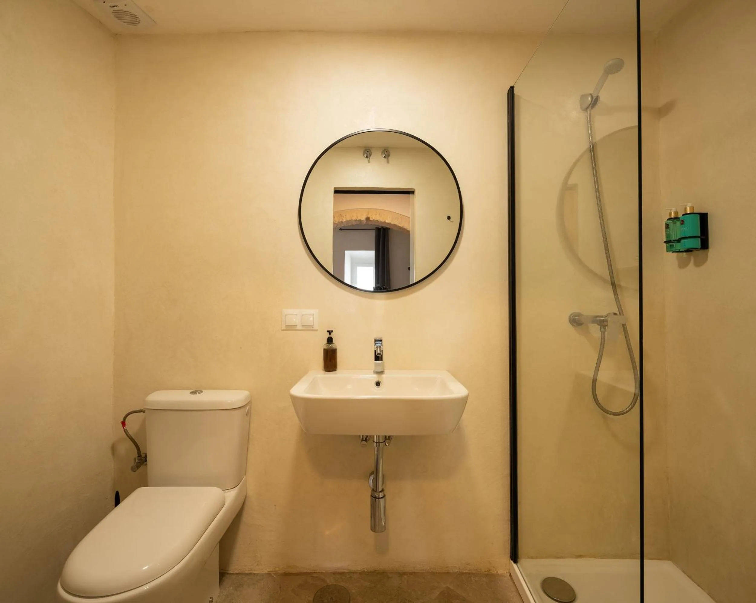 VICTORIA - by Ático73