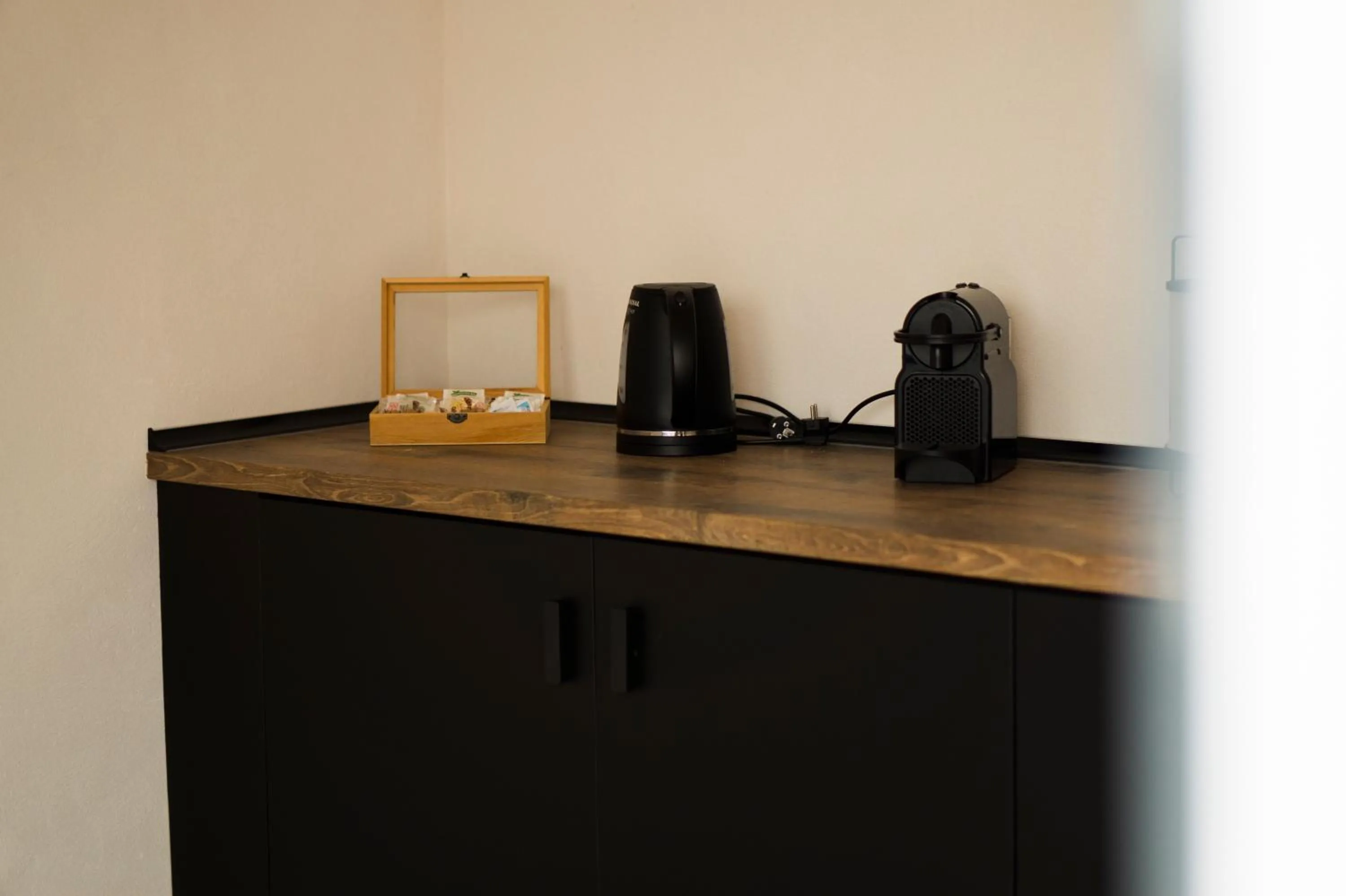 VICTORIA - by Ático73