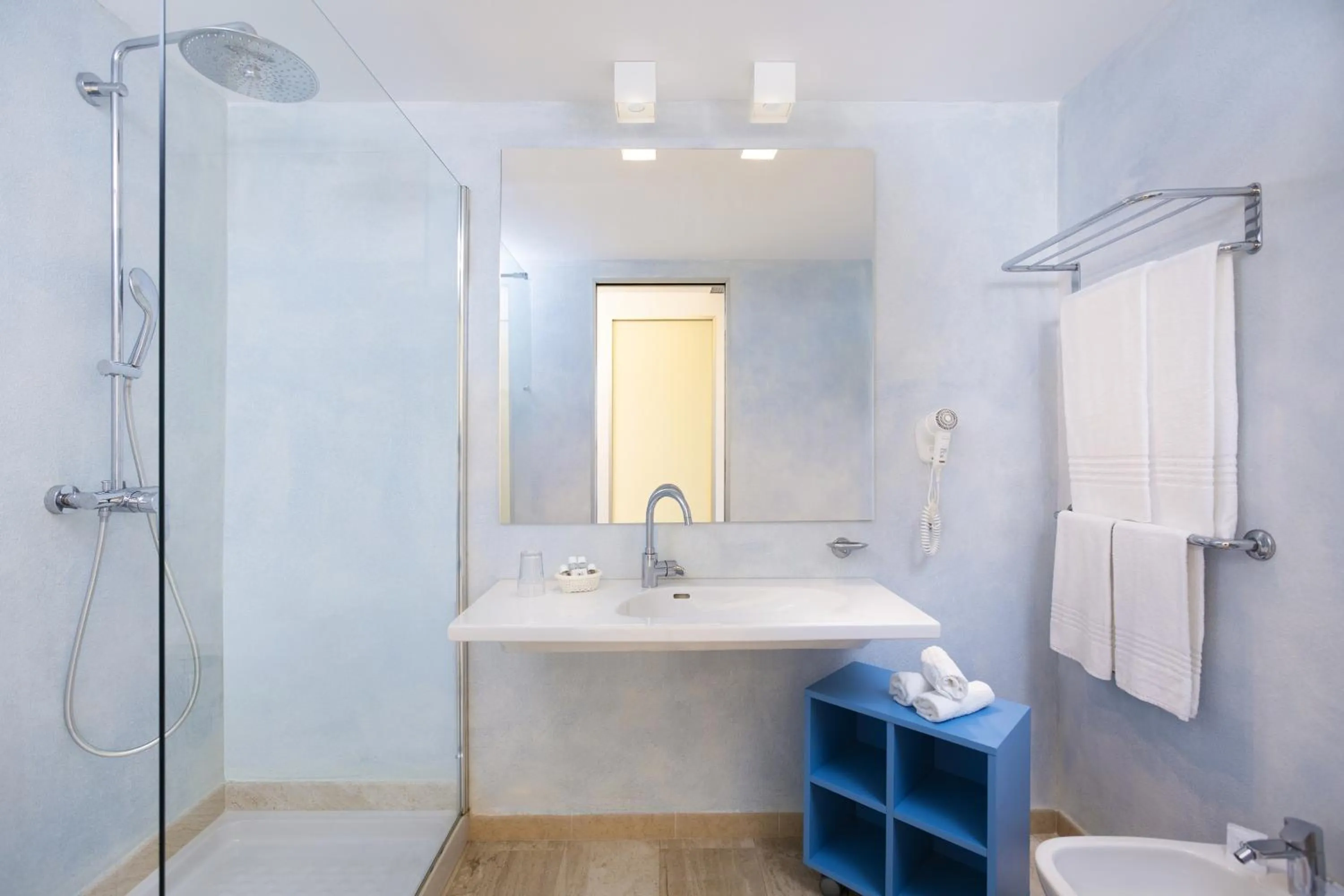 Bathroom in Sentido Tirreno Resort