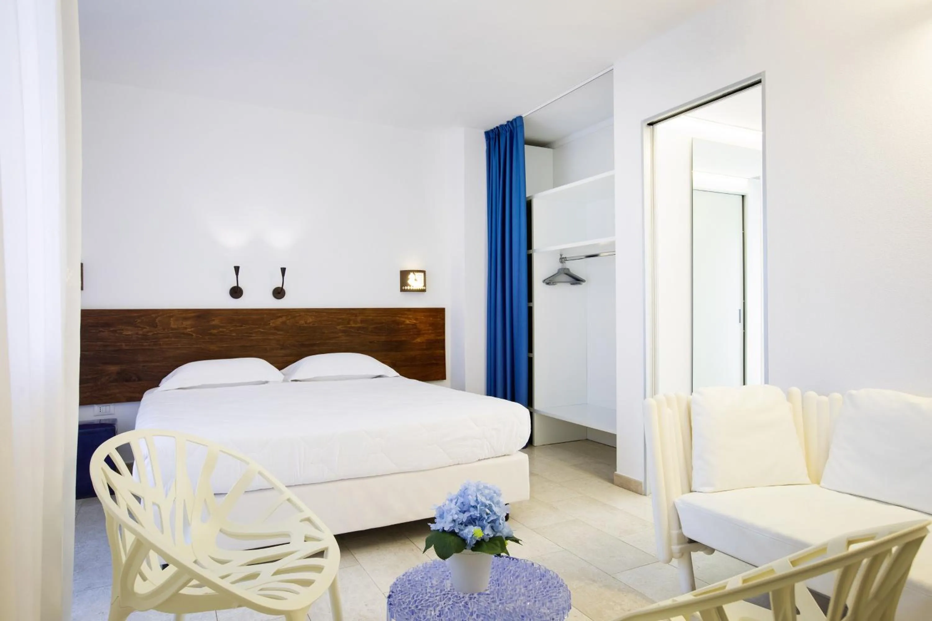 Bed in Sentido Tirreno Resort