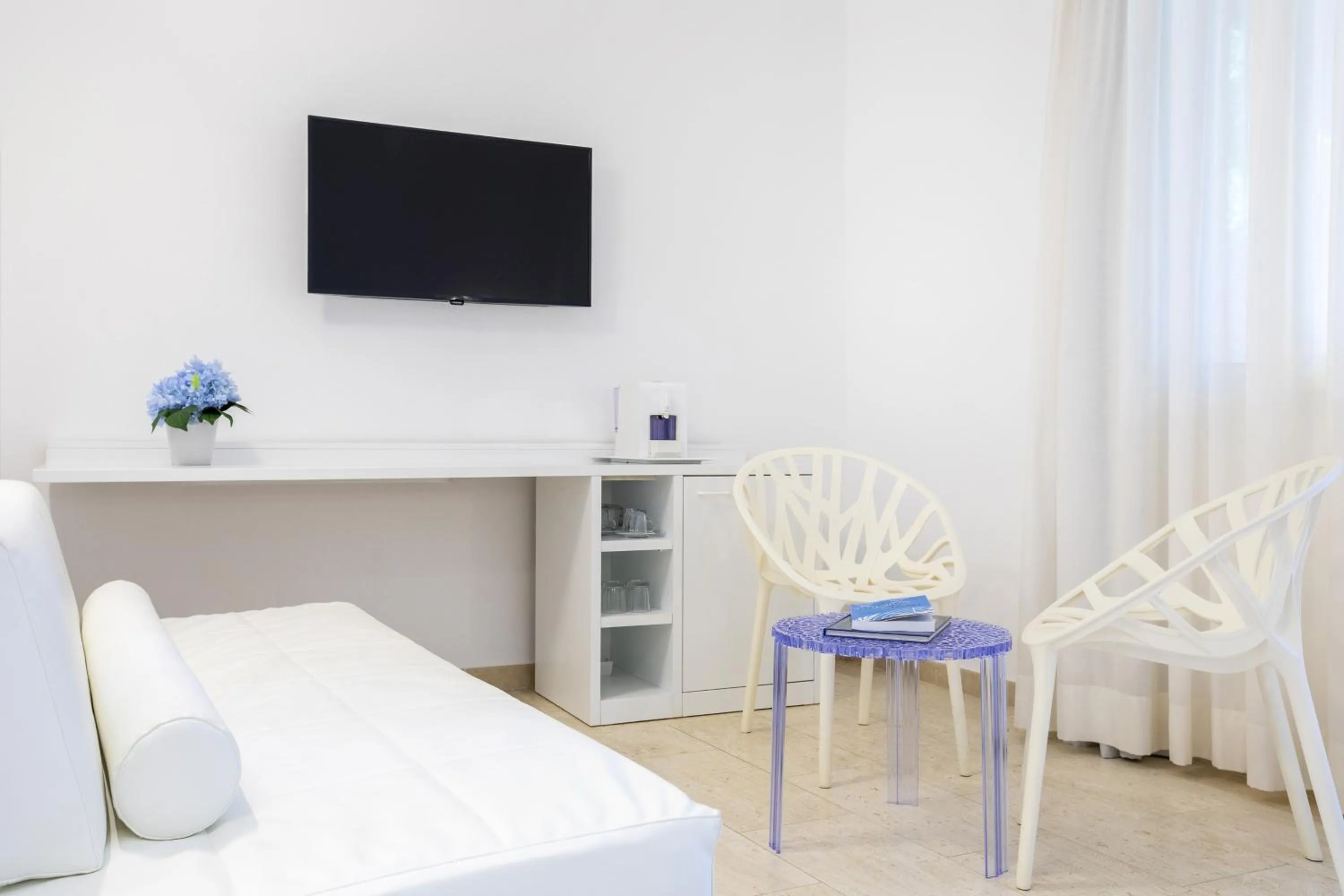 Bed in Sentido Tirreno Resort