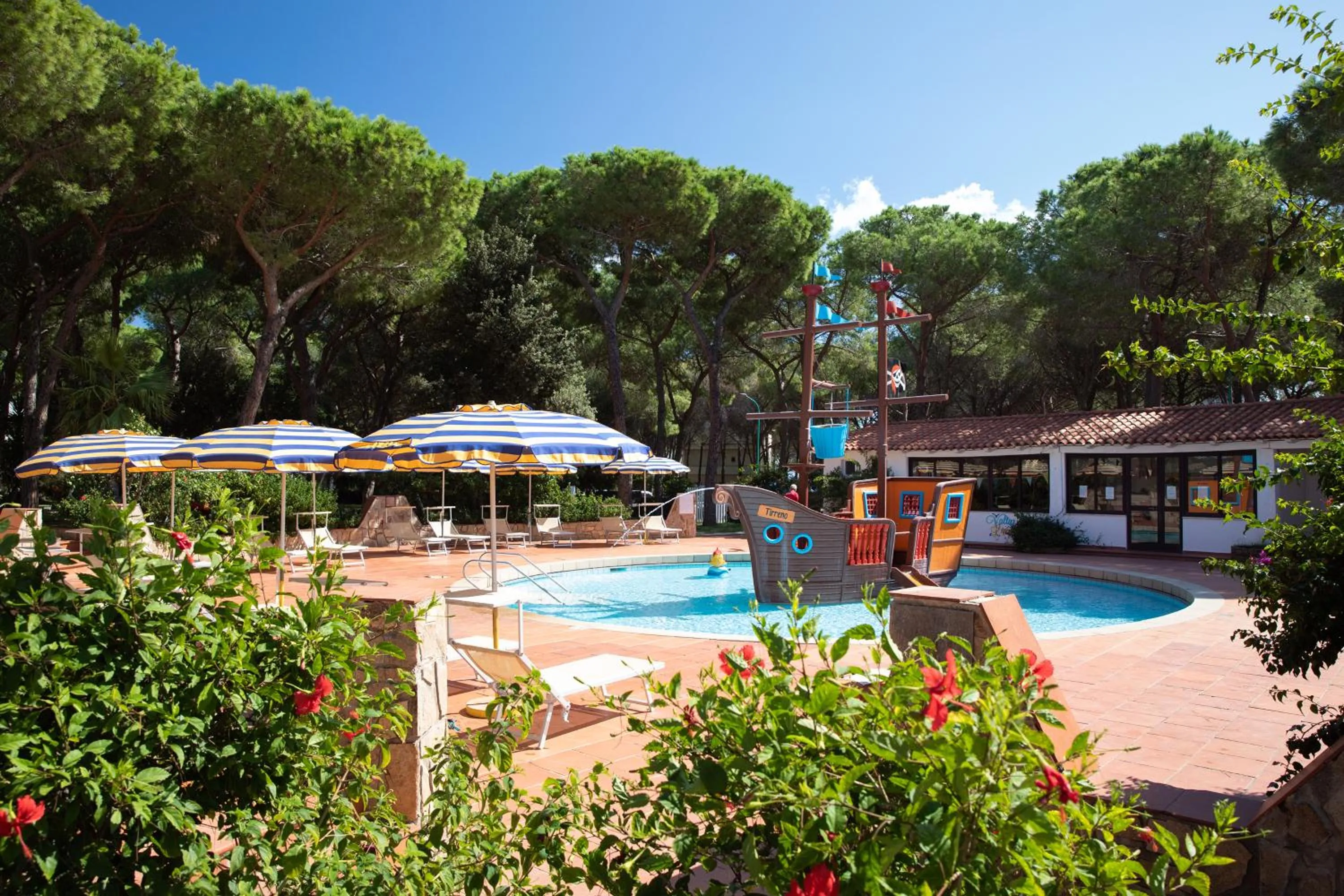 Swimming pool in Sentido Tirreno Resort