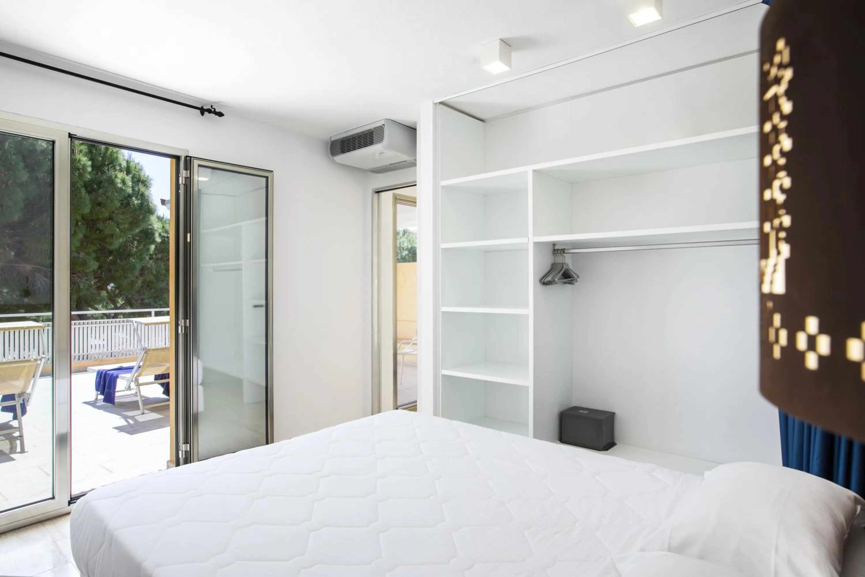 Bed in Sentido Tirreno Resort