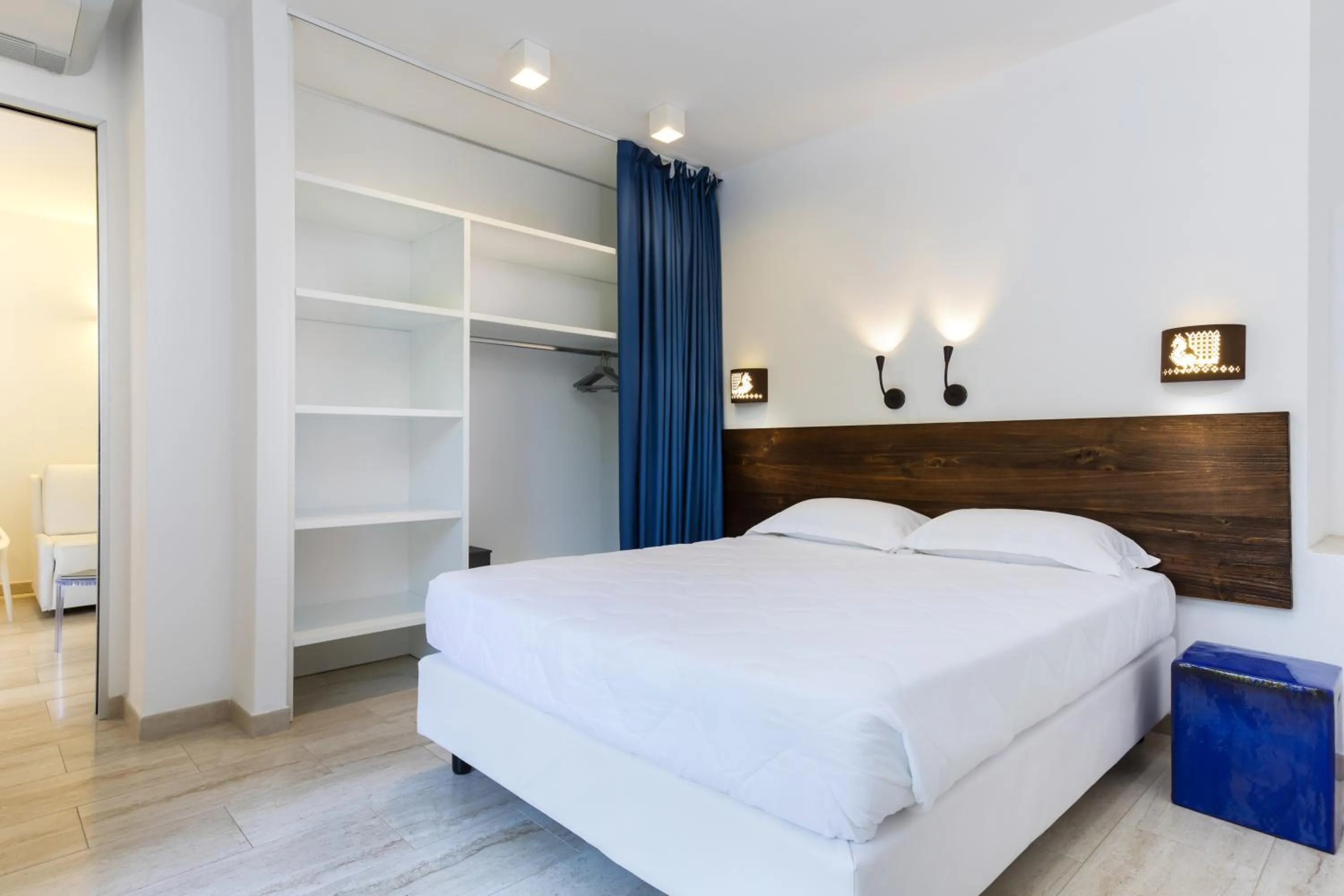 Bed in Sentido Tirreno Resort