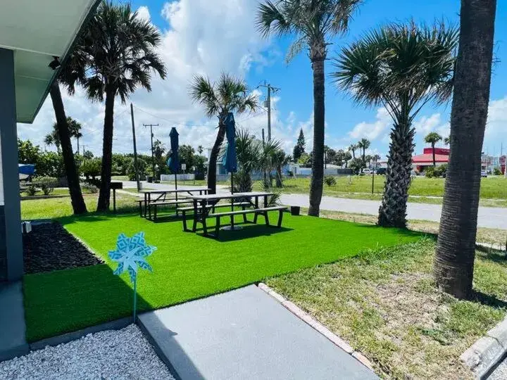 One-Bedroom Suite in 1915 Beach Club One-Bedroom Suite in 1915 Beach Club
