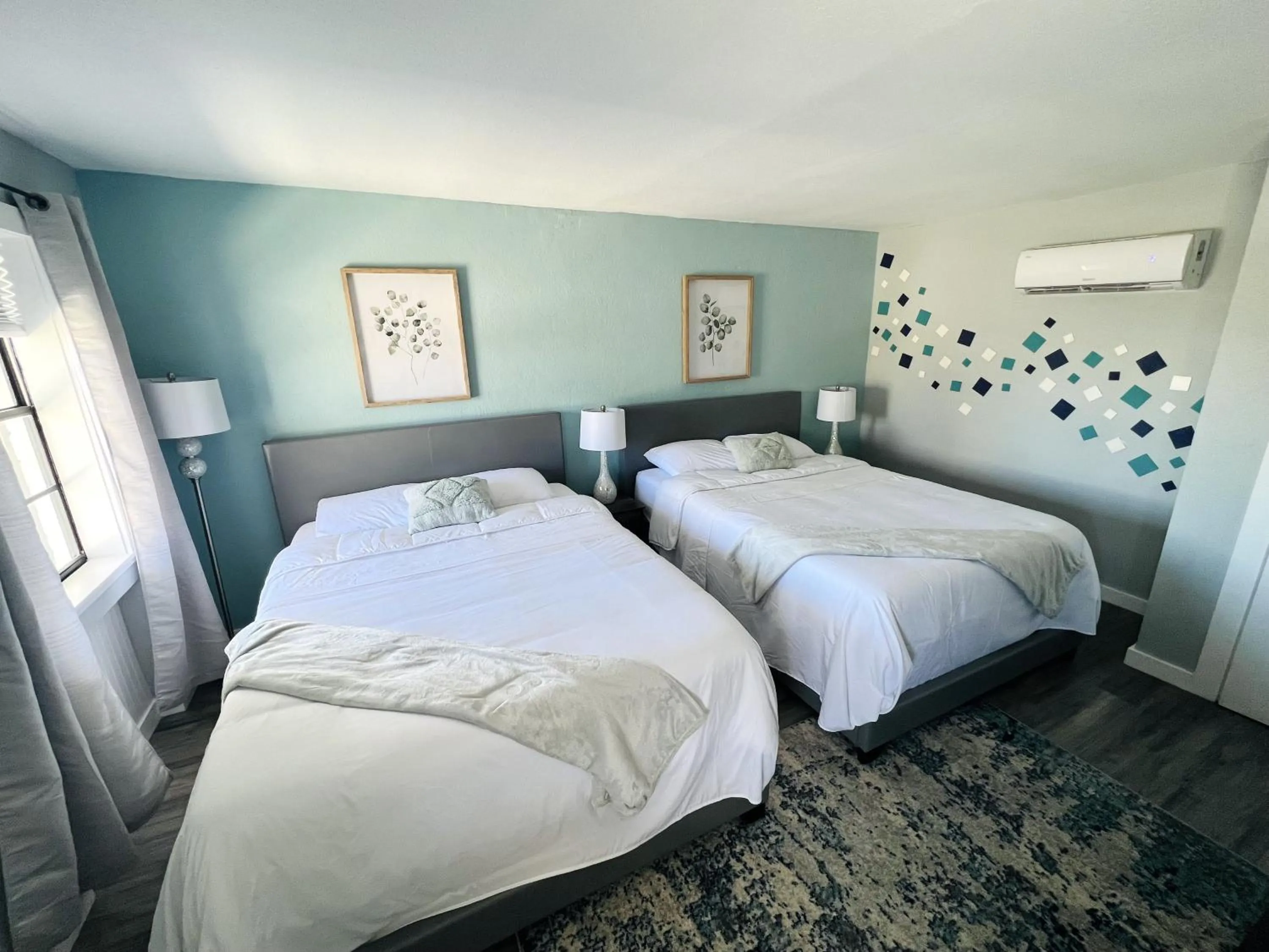 Bed in 1915 Beach Club