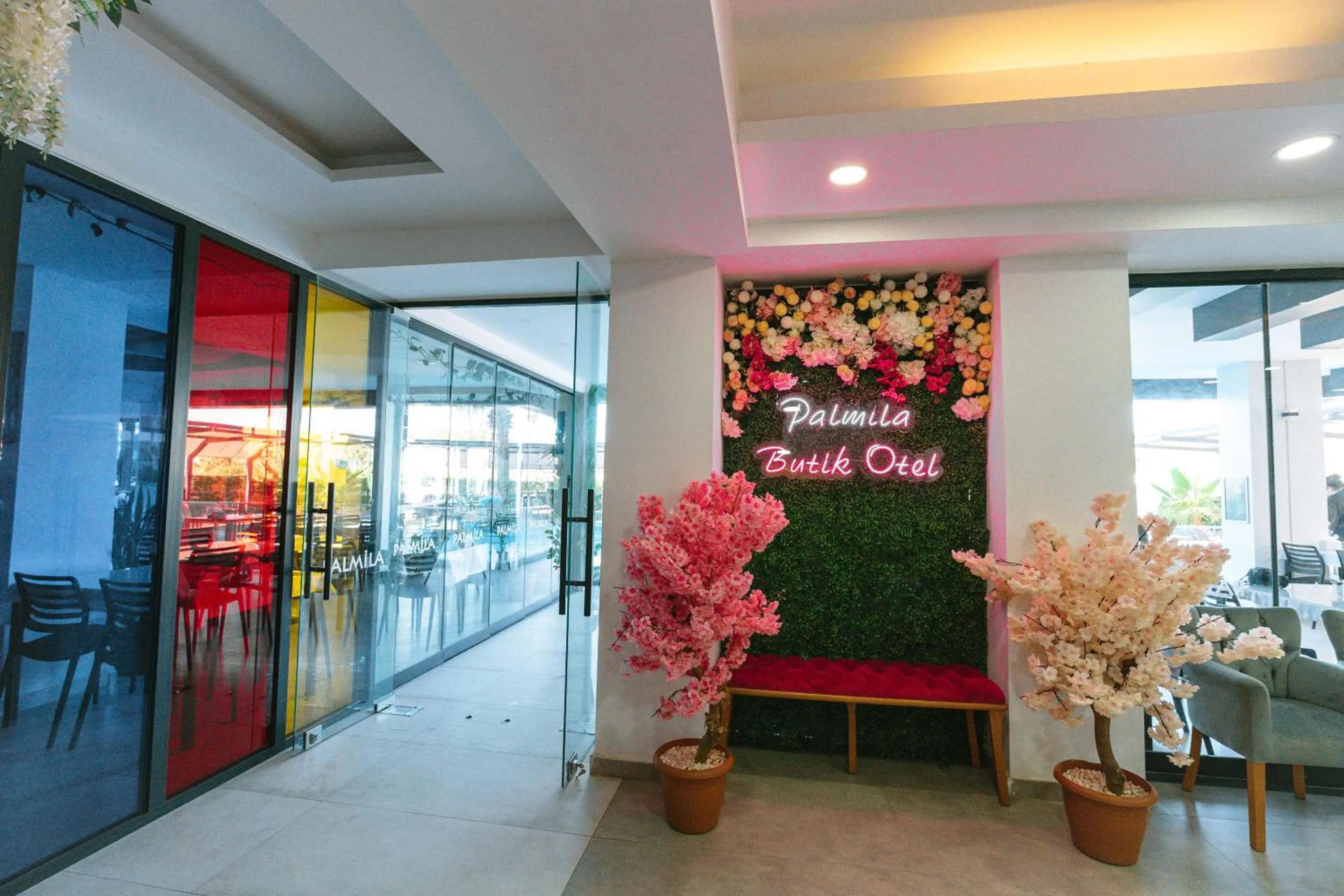 Seating area in PALMİLA BUTİK OTEL