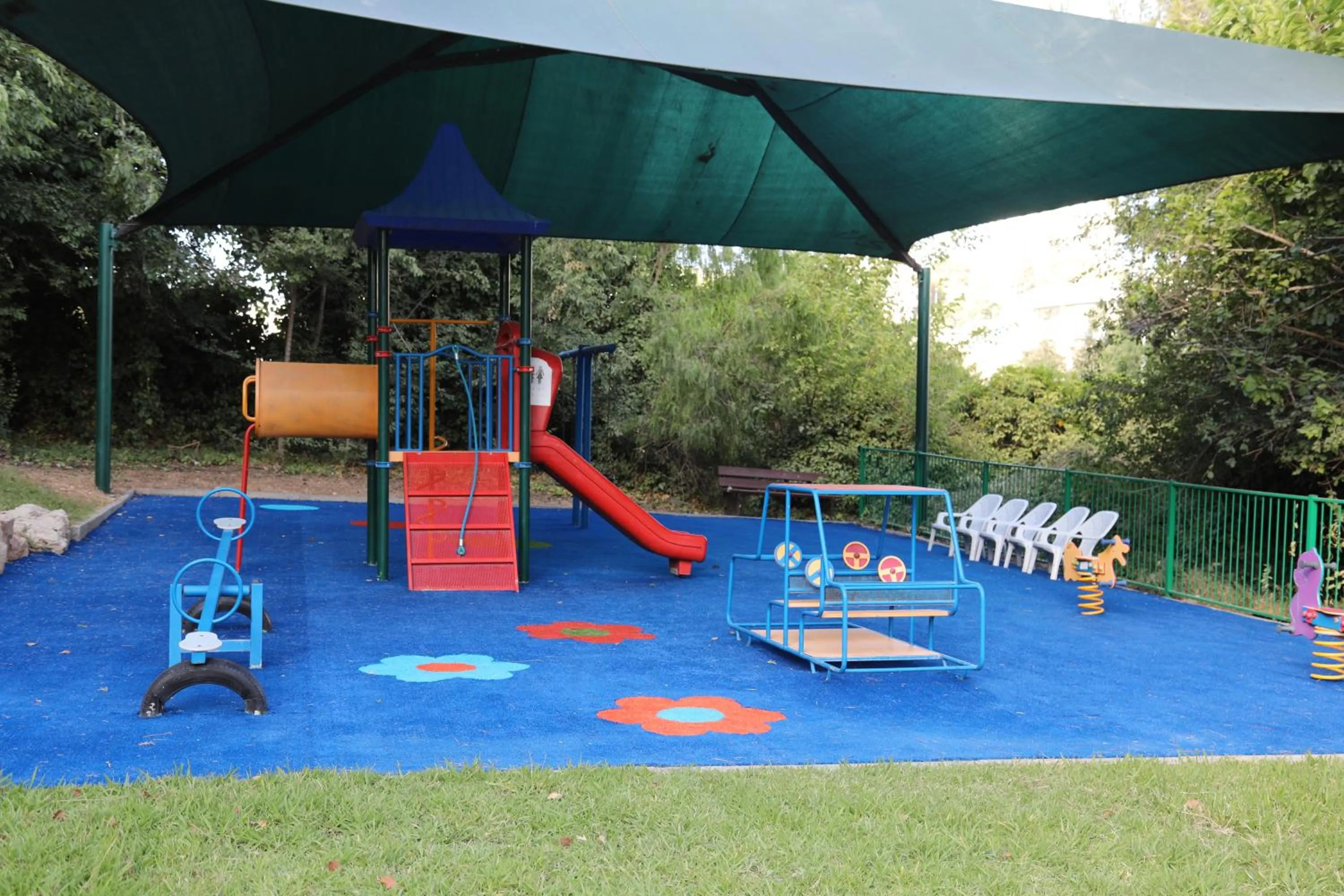 Children play ground in Jerusalem Hotel Private Luxury Suites near Western Wall