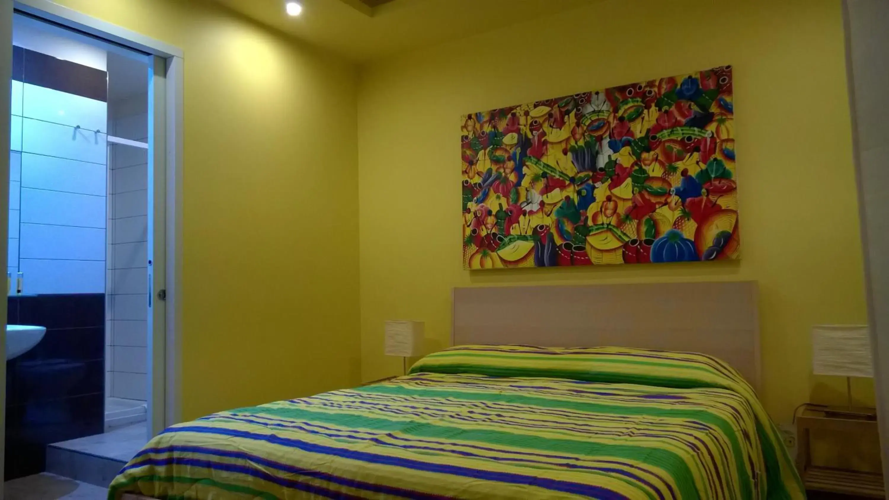 Double Room with Balcony in B&B Patty's House Double Room with Balcony in B&B Patty's House