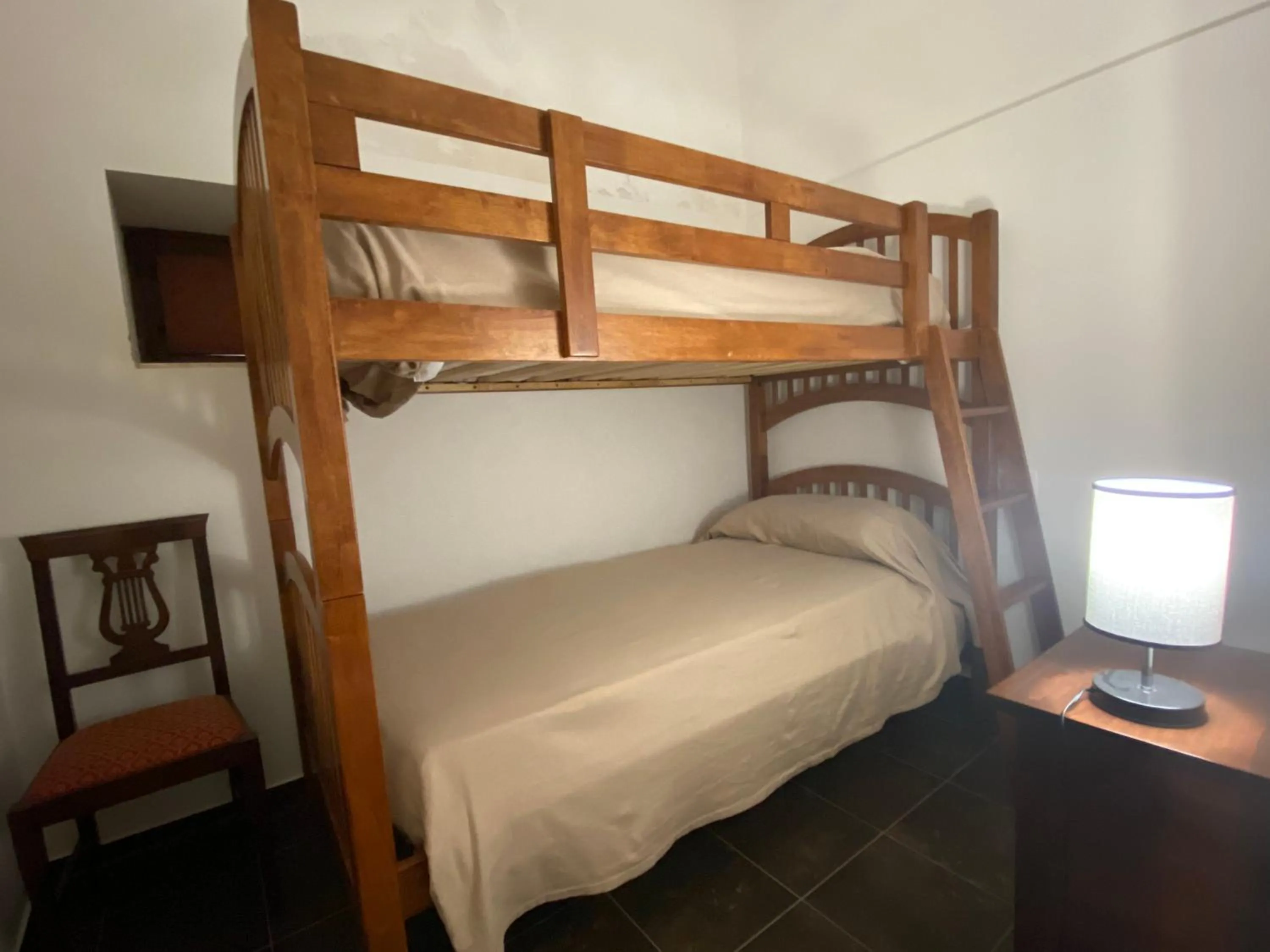 bunk bed, Bed in Agriturismo Il Melograno