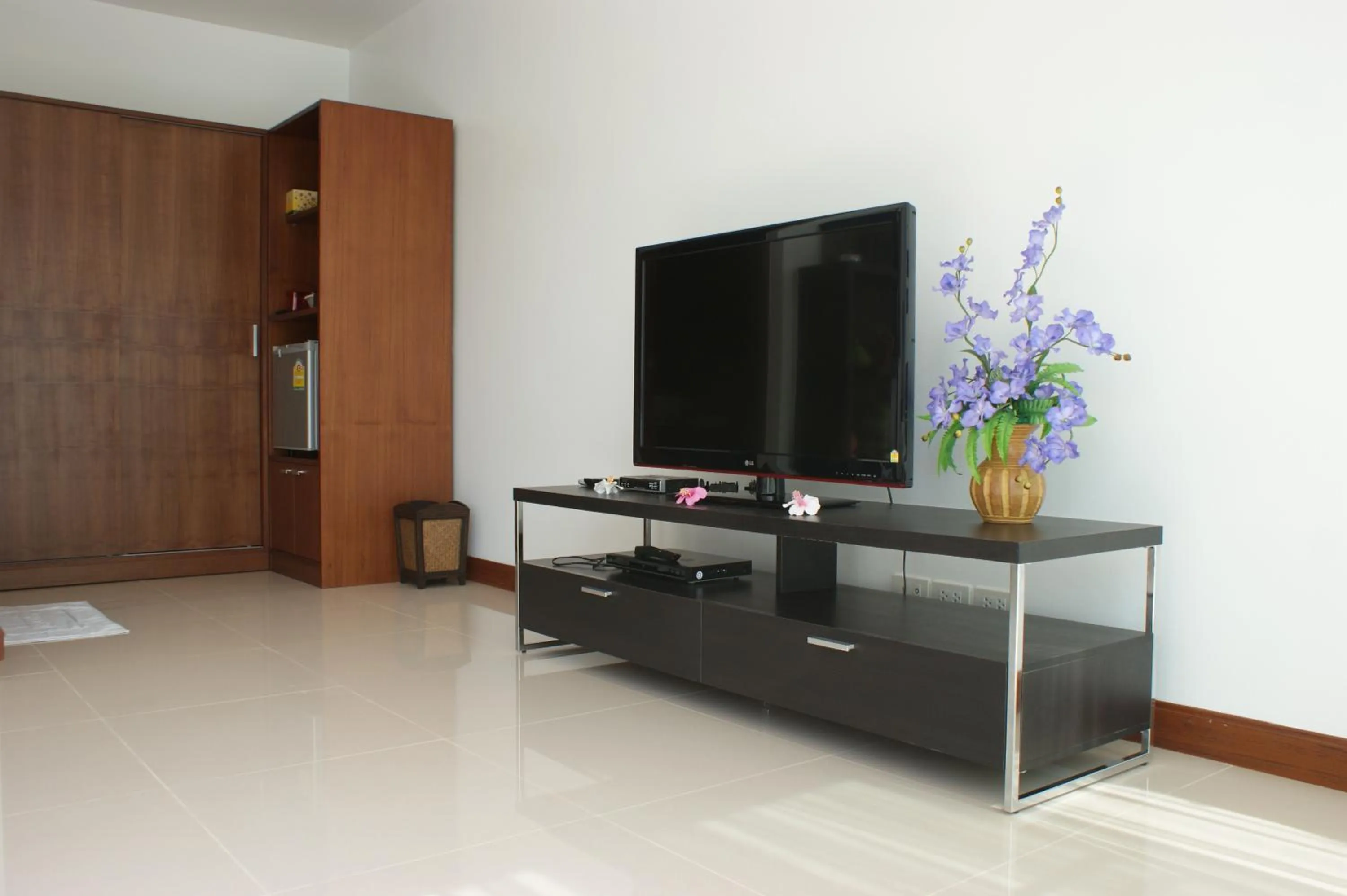 TV and multimedia in Sumali Villa