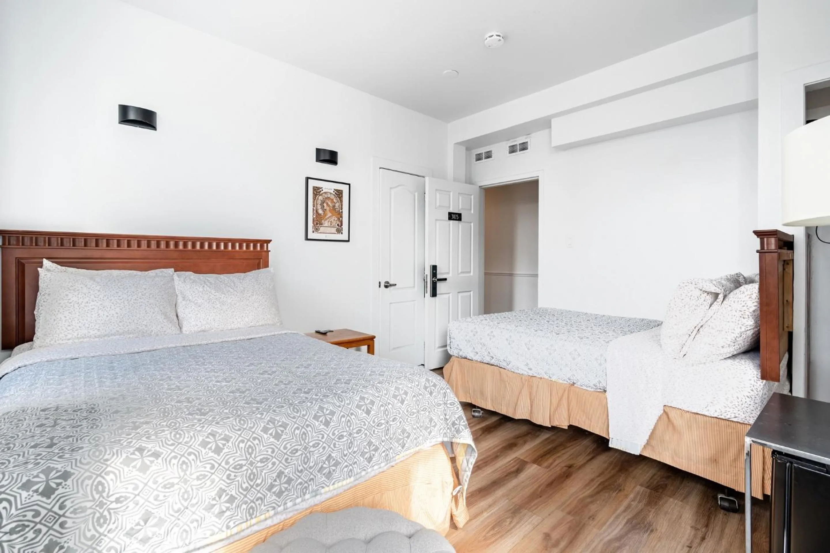 Bed in hotel le coach