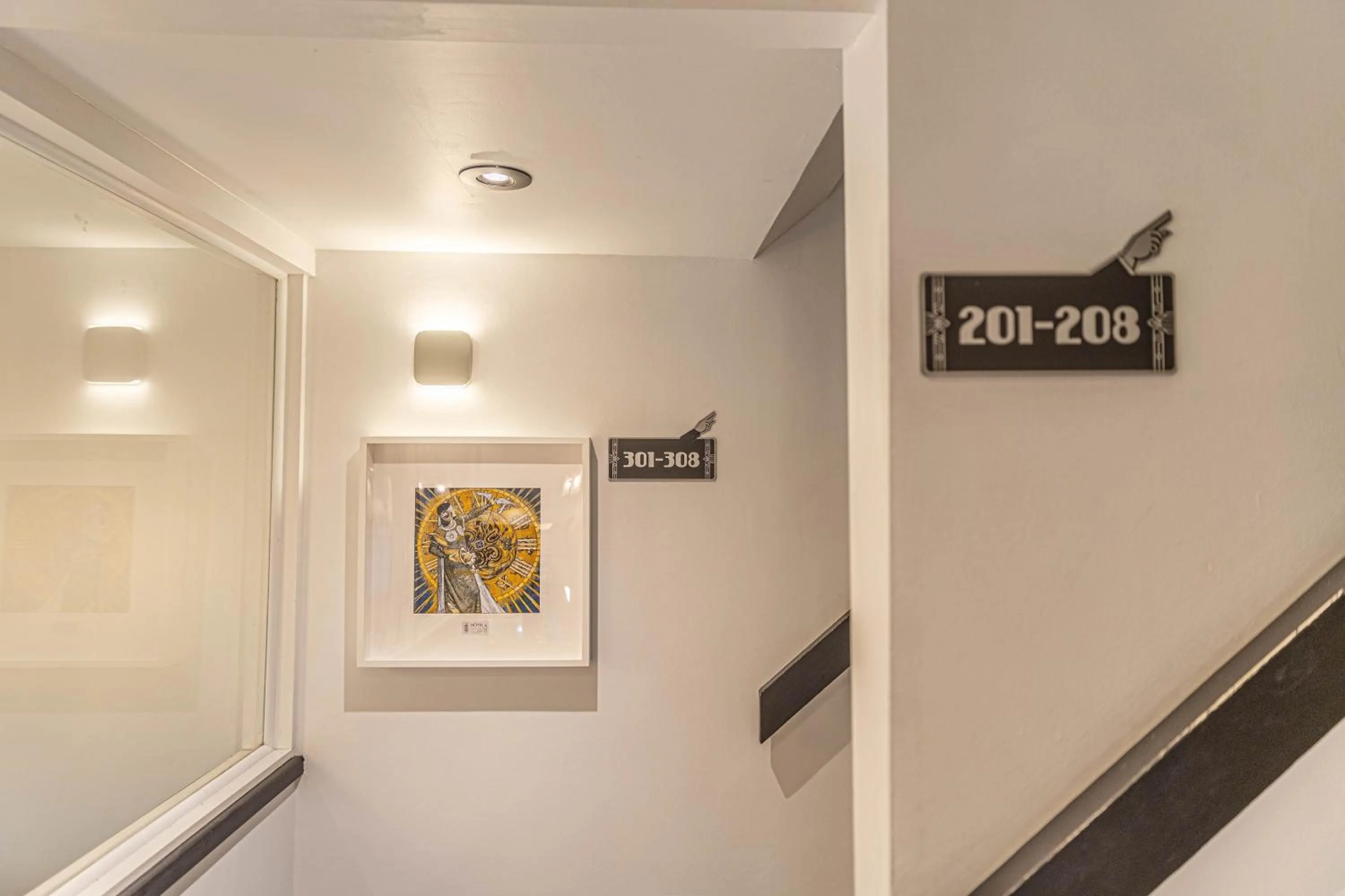 Property building in hotel le coach