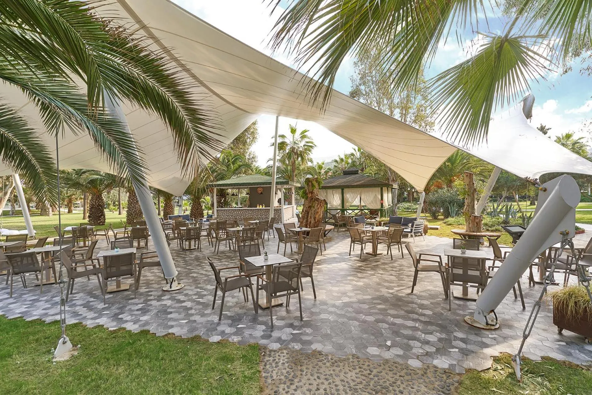 Lounge or bar in Richmond Ephesus Resort - All Inclusive