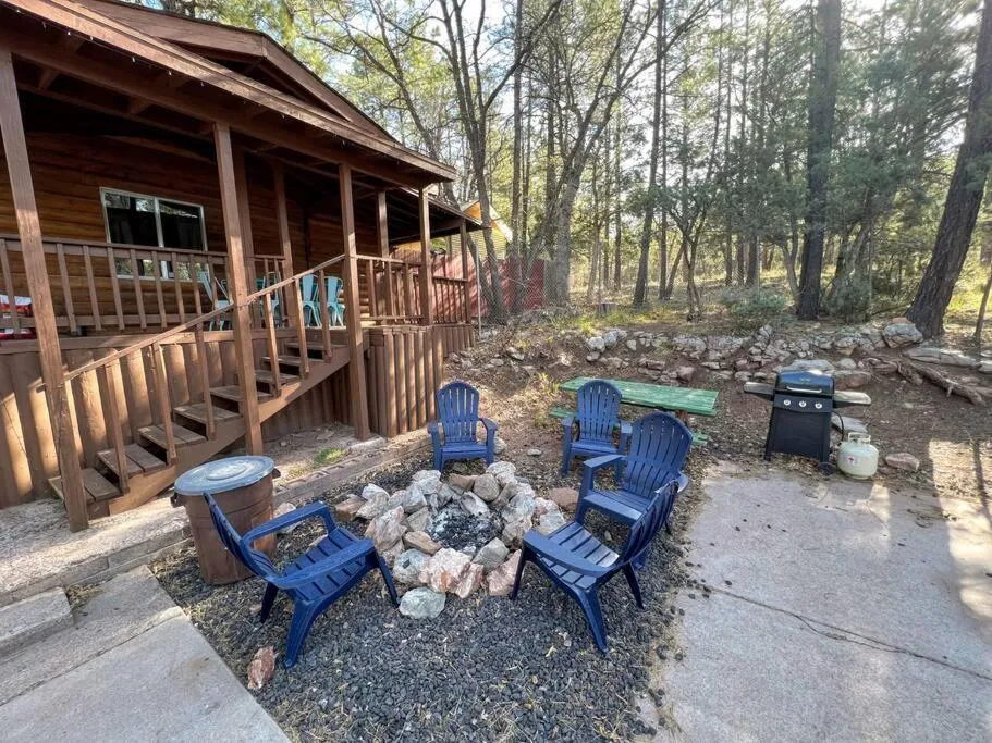 Forest Cabin 7 Seventh Heaven