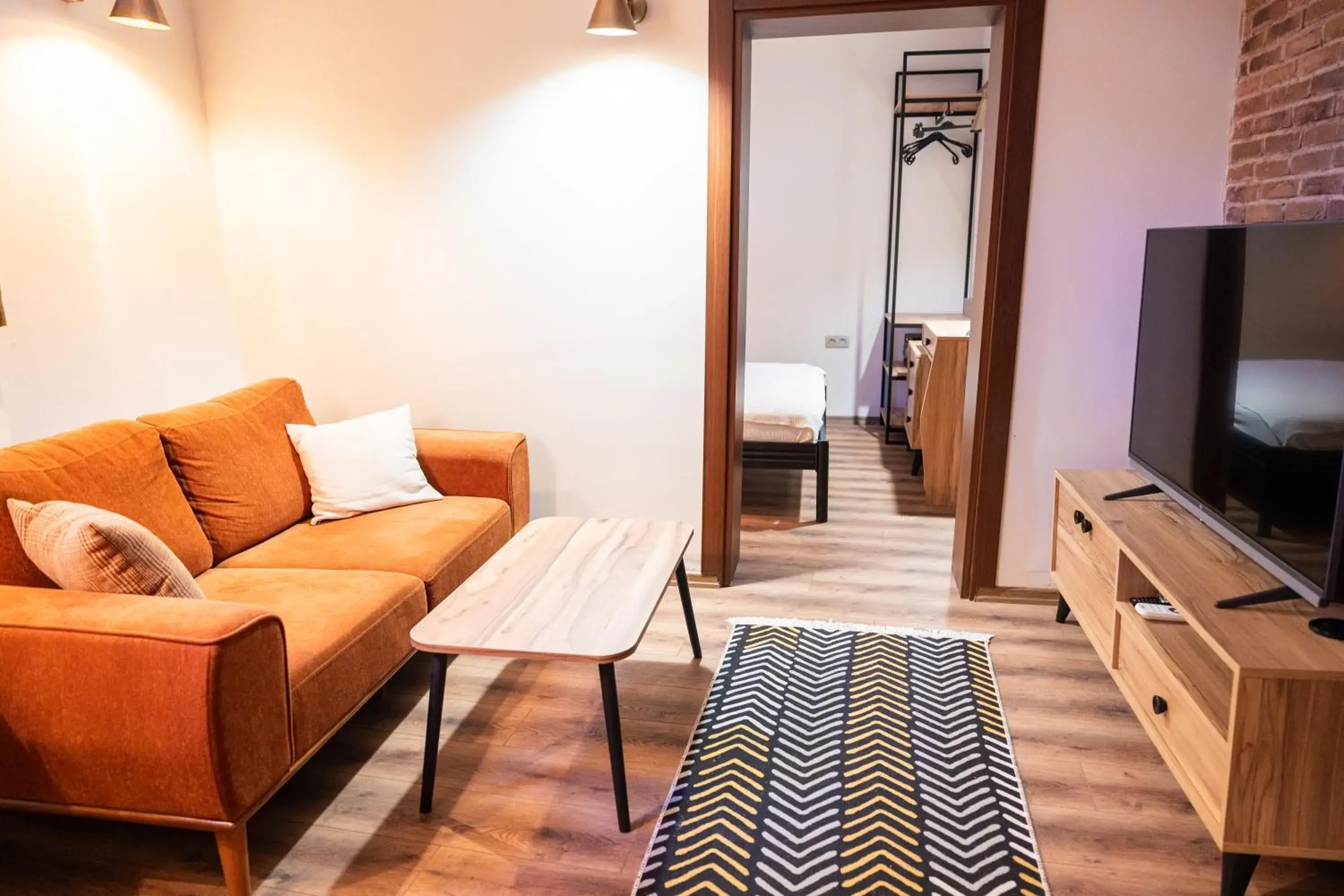 Budget Single Room in Blue Sea Garden Budget Single Room in Blue Sea Garden