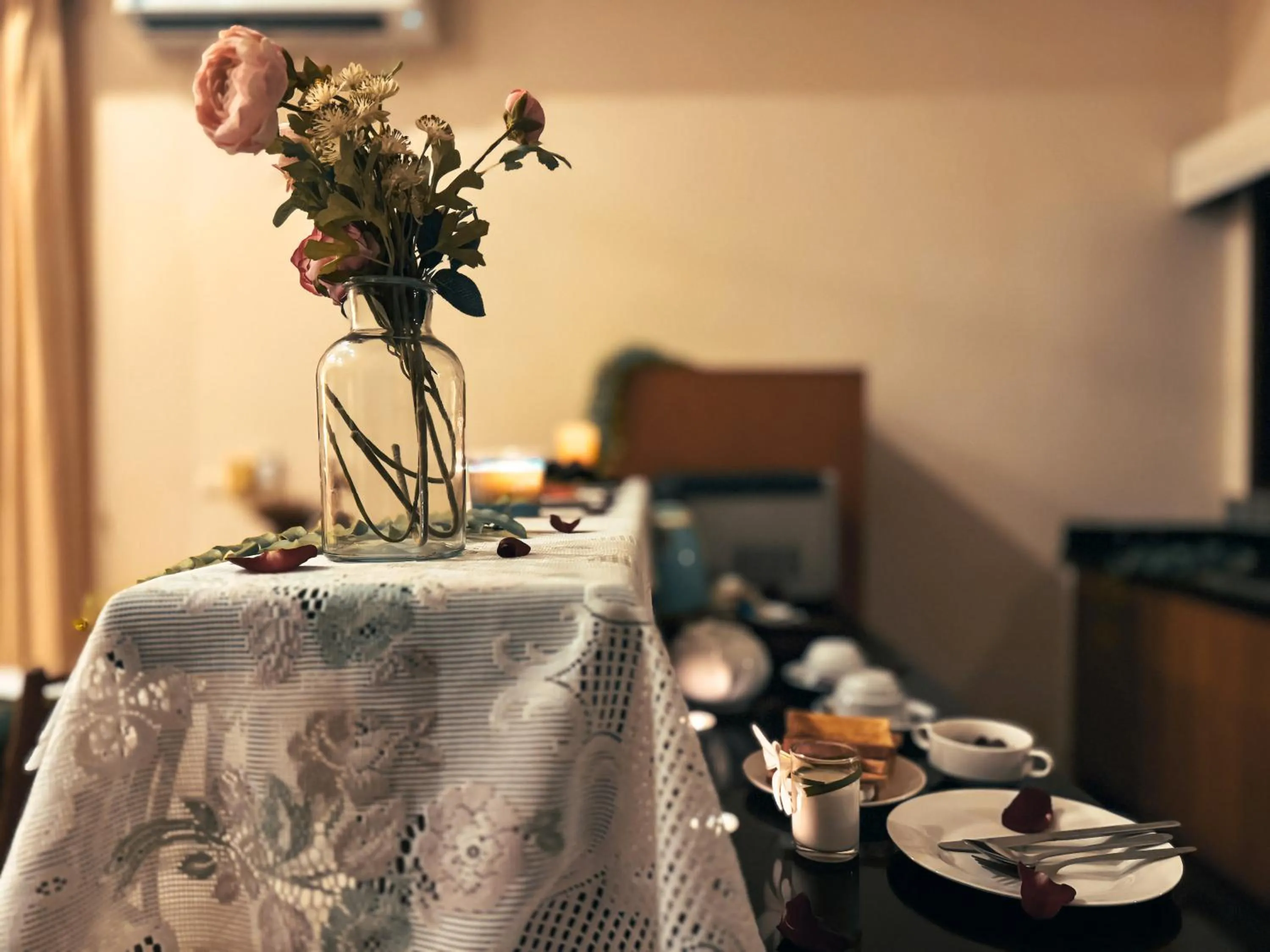 Kitchen or kitchenette in Villa Raya Resort Private Pool Villas