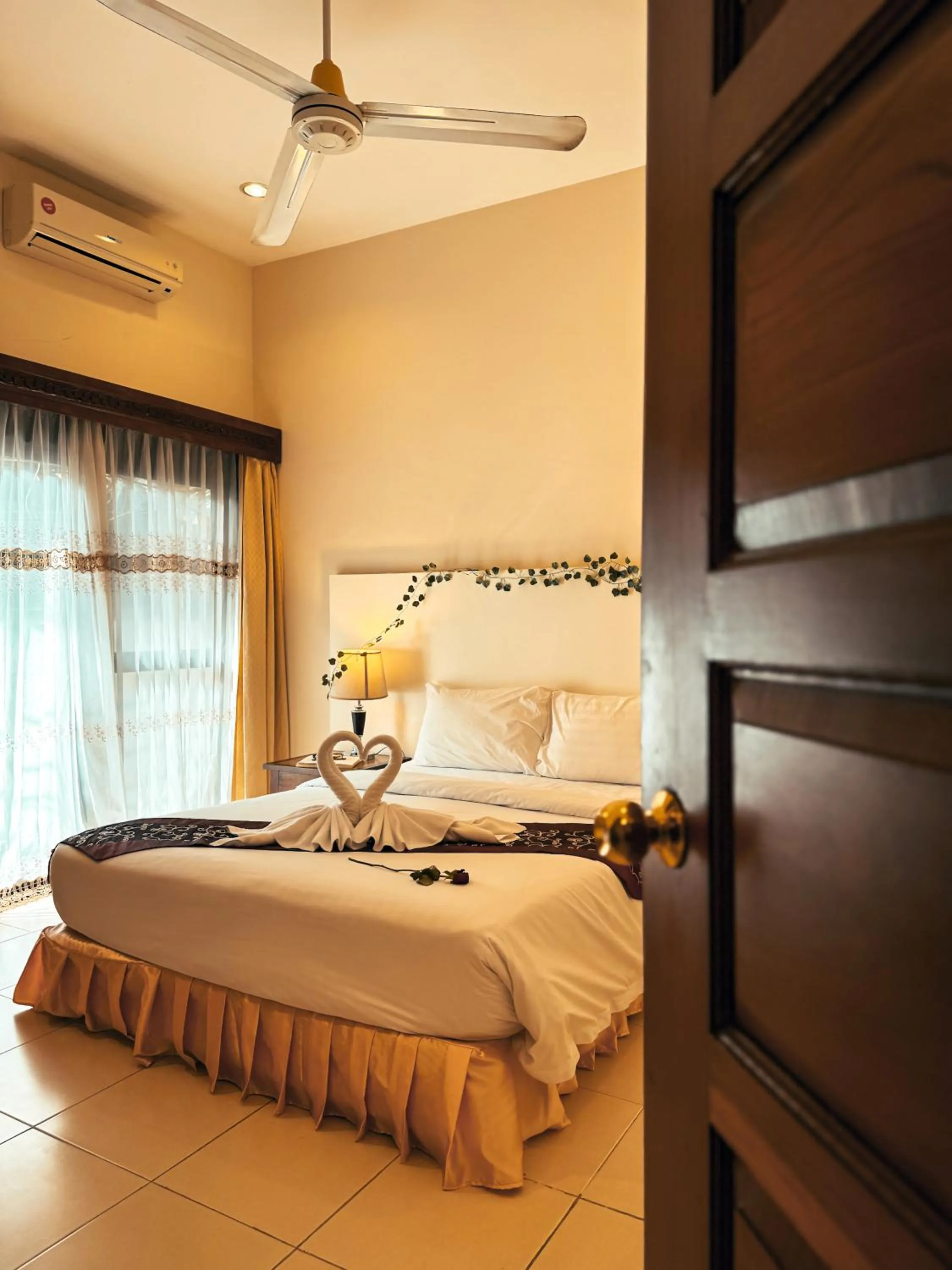 Bed in Villa Raya Resort Private Pool Villas