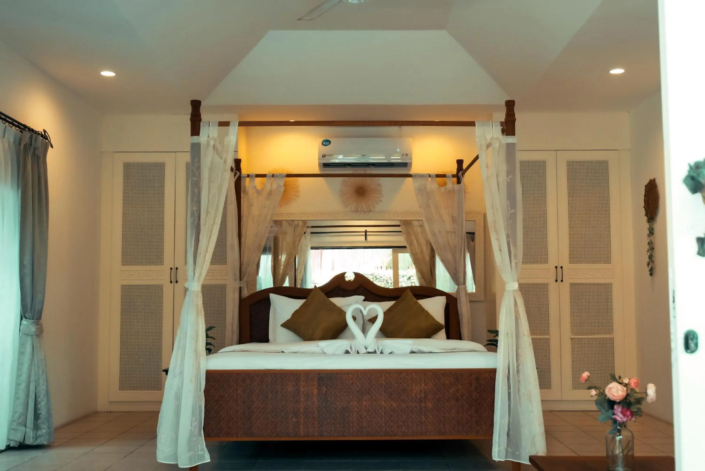 Bedroom, Bed in Villa Raya Resort Private Pool Villas