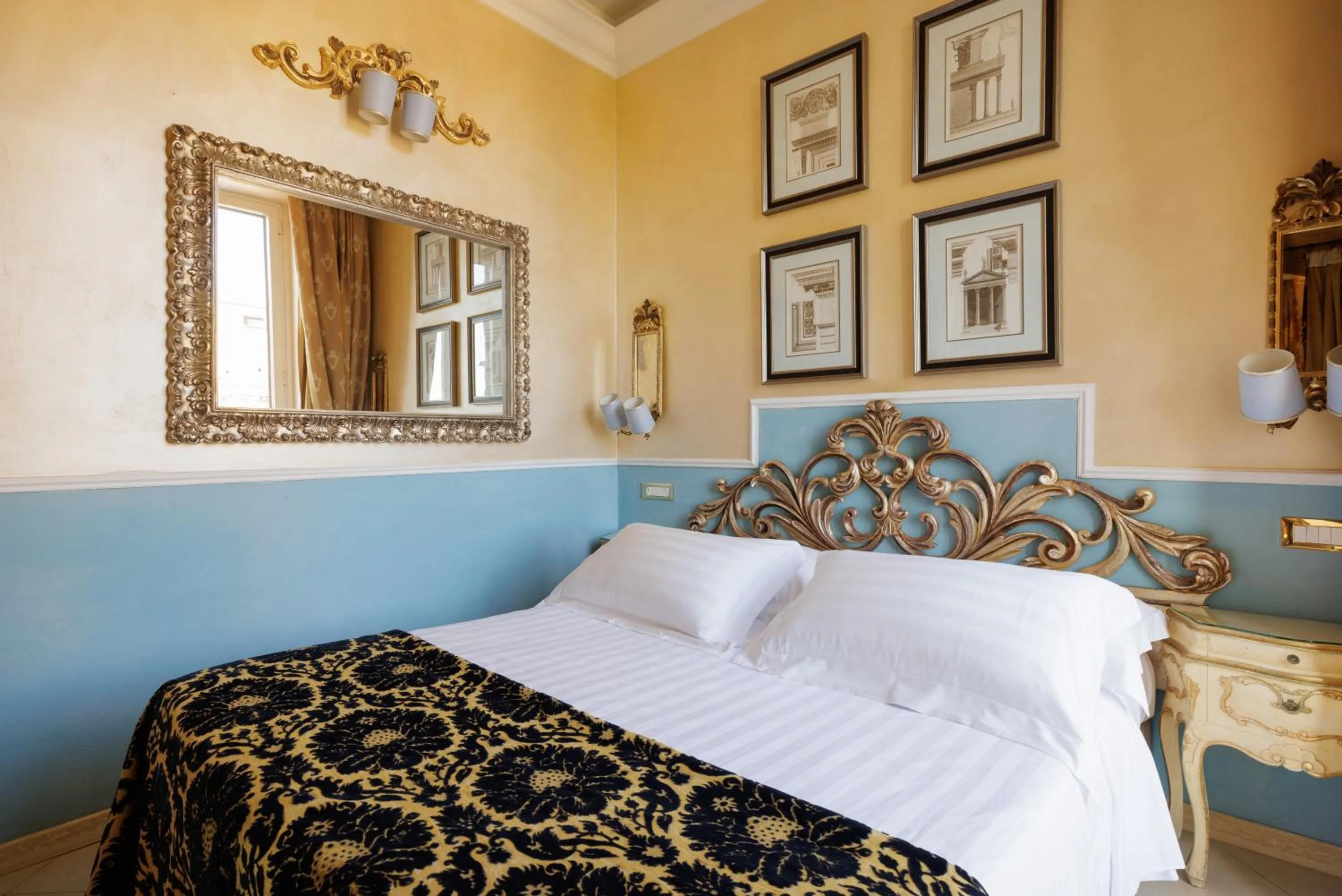 Bedroom, Bed in Romanico Palace Luxury Hotel & SPA