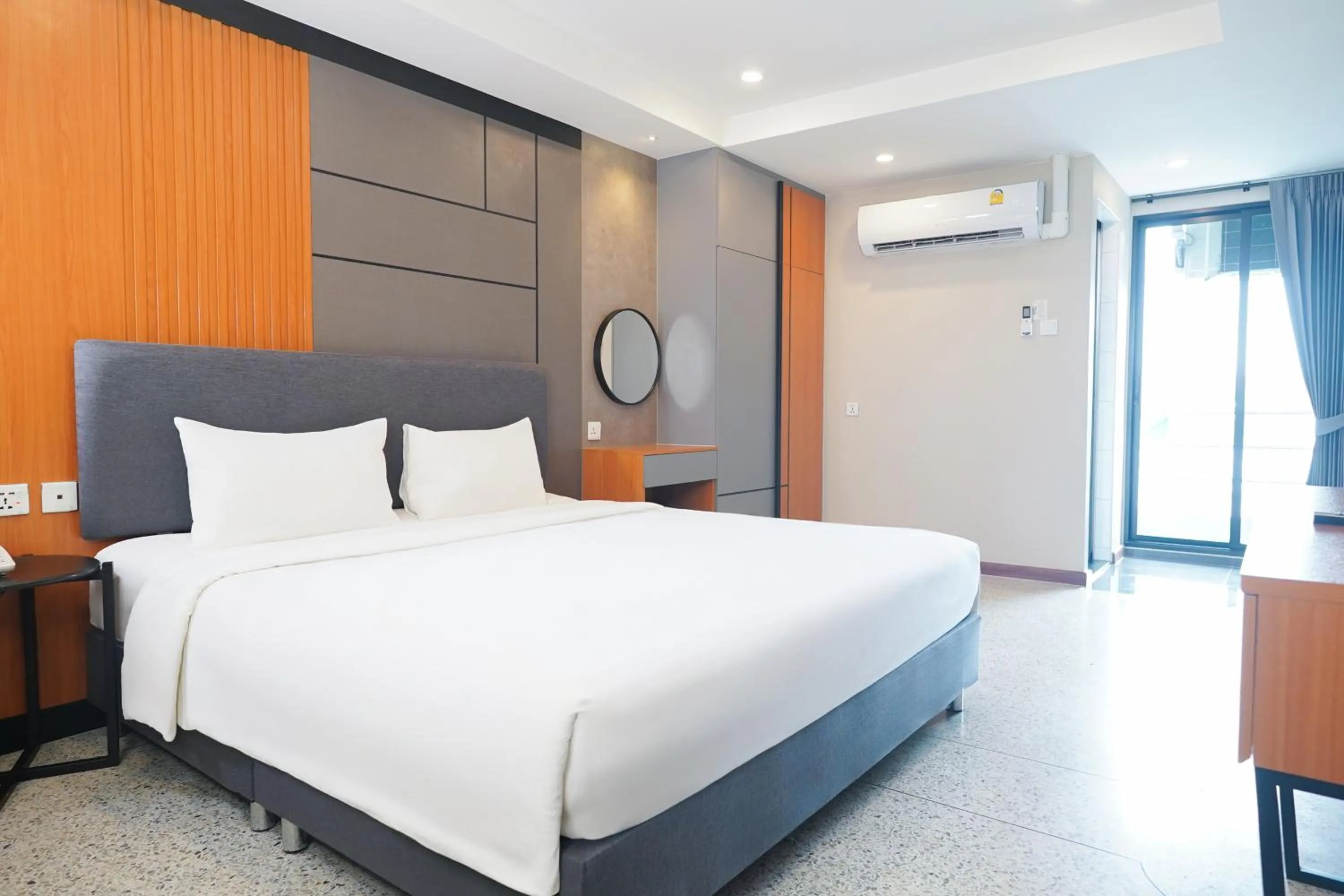 Bedroom, Bed in 12 The Residence Hotel at Don Mueang Airport