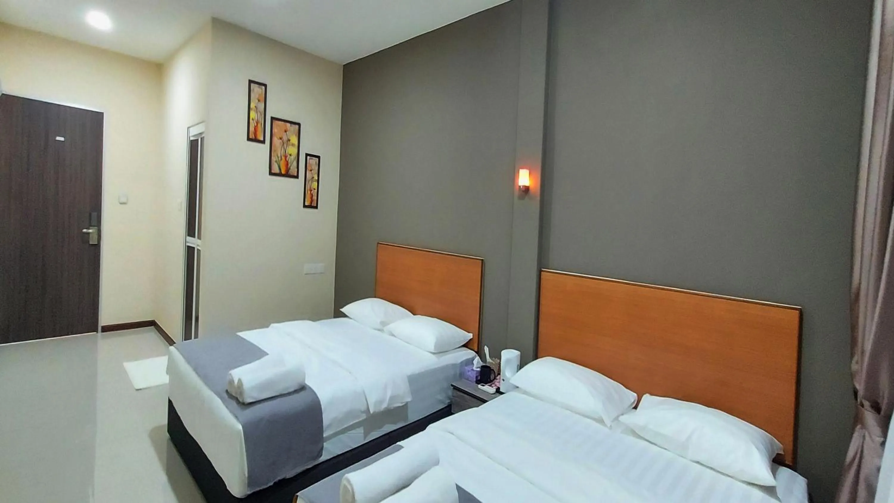 Bed in Hotel Maritime