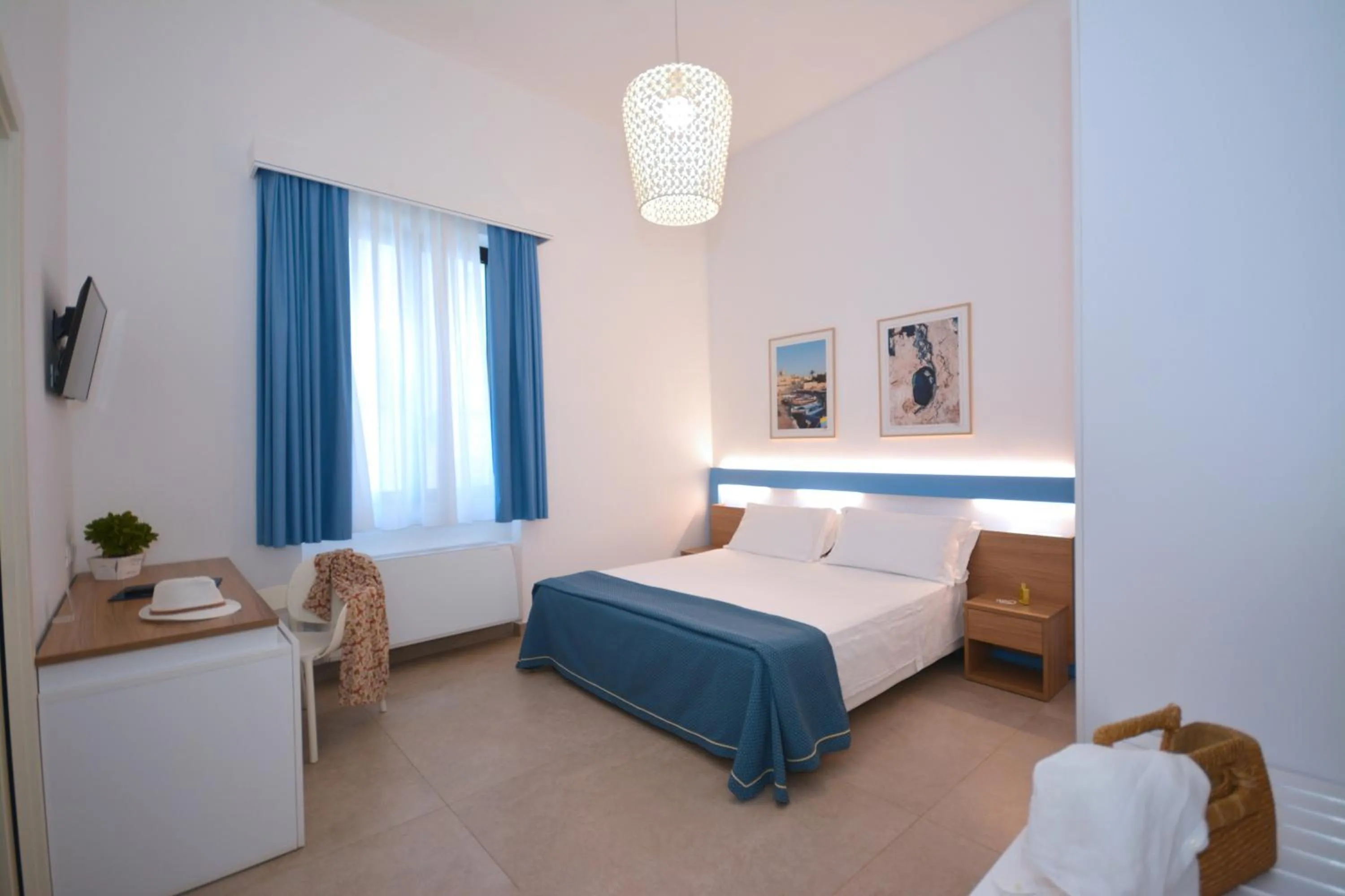 Photo of the whole room, Bed in Hotel Miramare