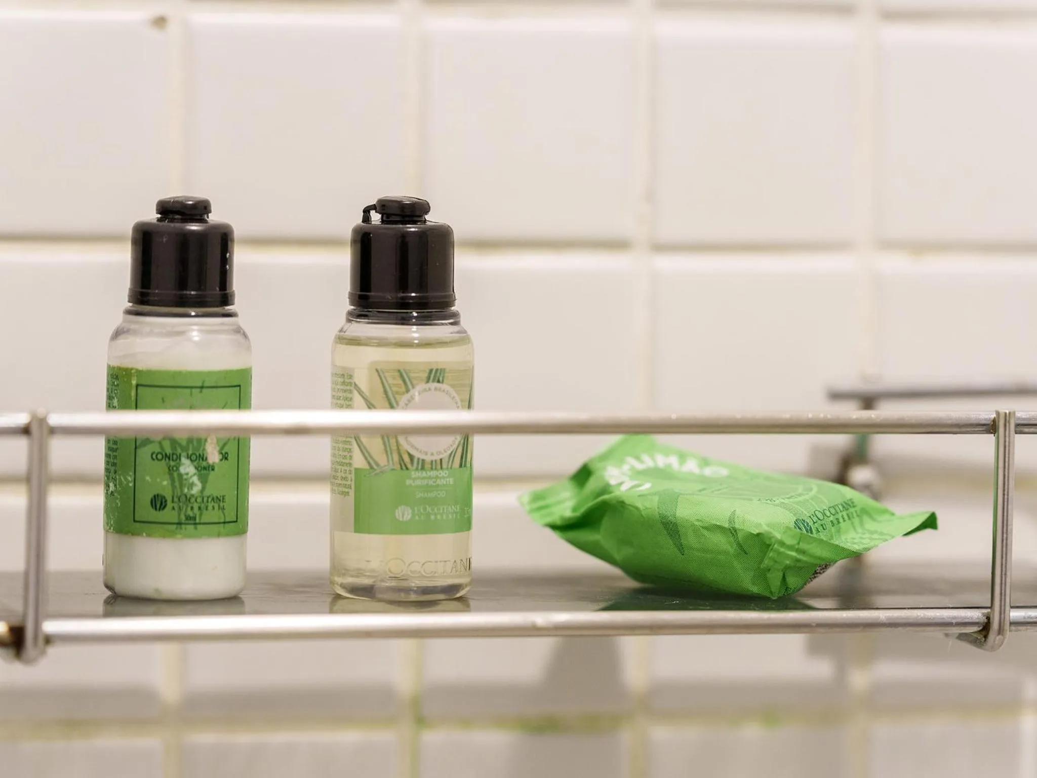 Bathroom in Athos Bulcão Hplus Executive