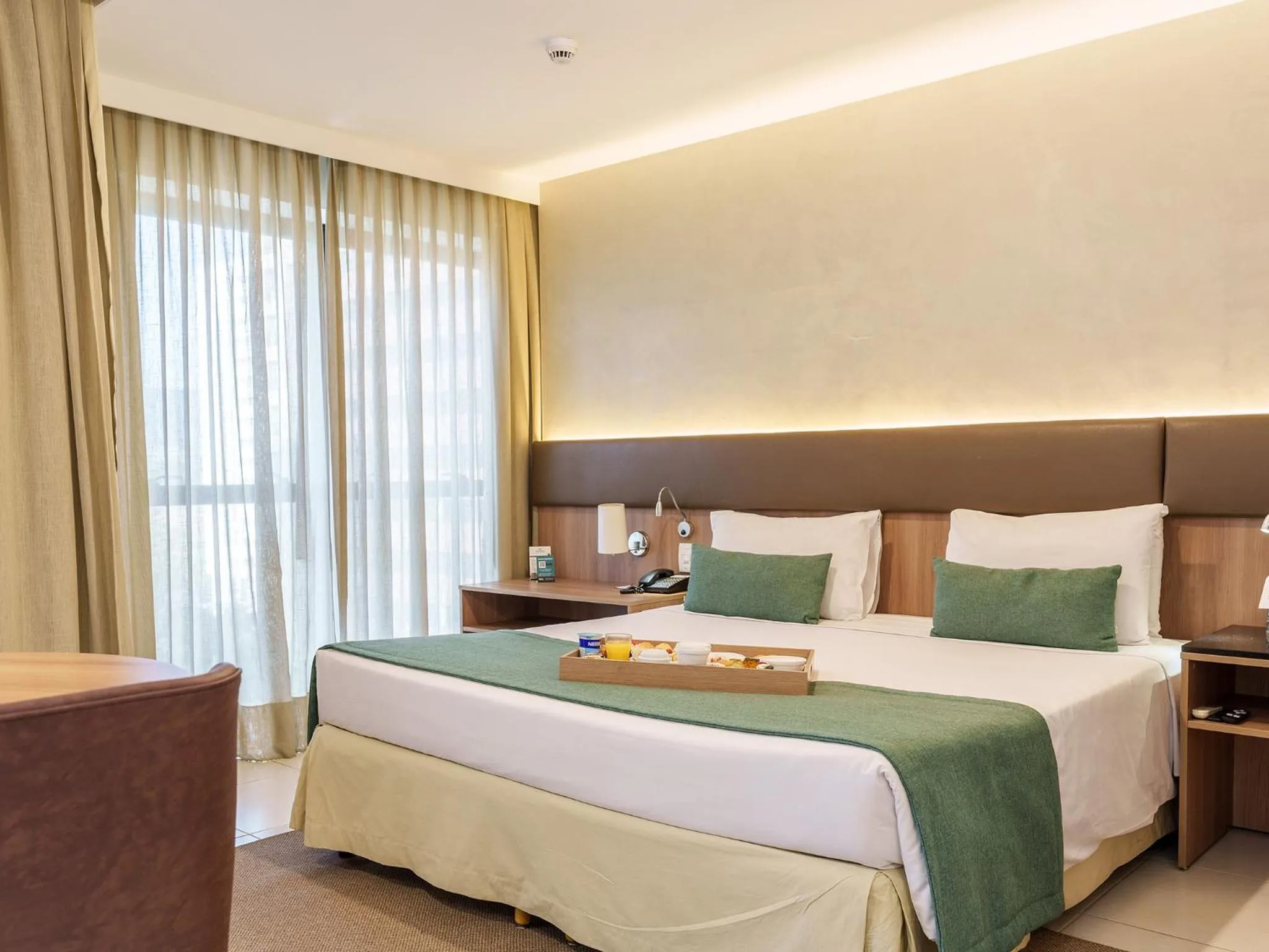 Bedroom, Bed in Athos Bulcão Hplus Executive