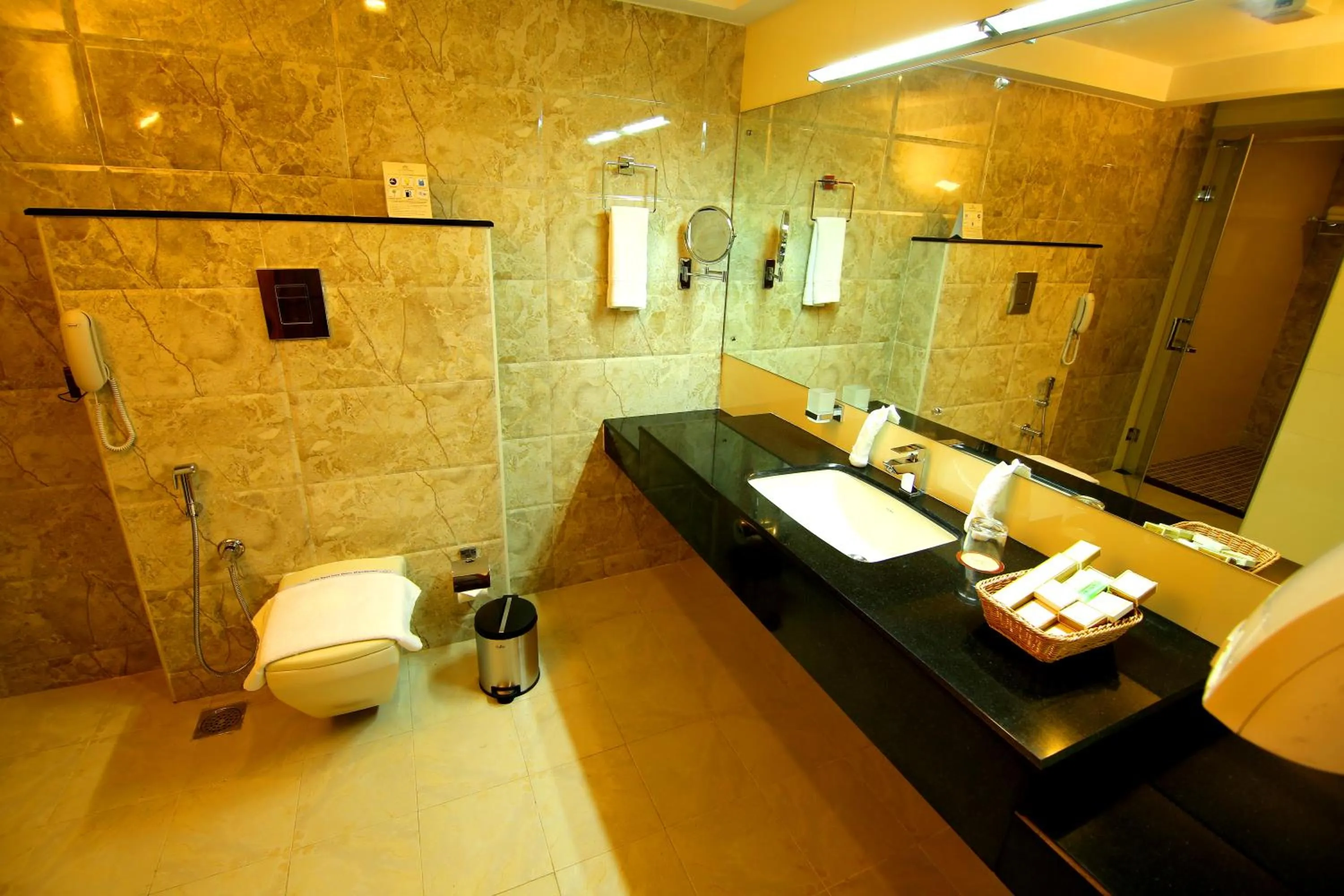 Bathroom in Hotel Hillway Park