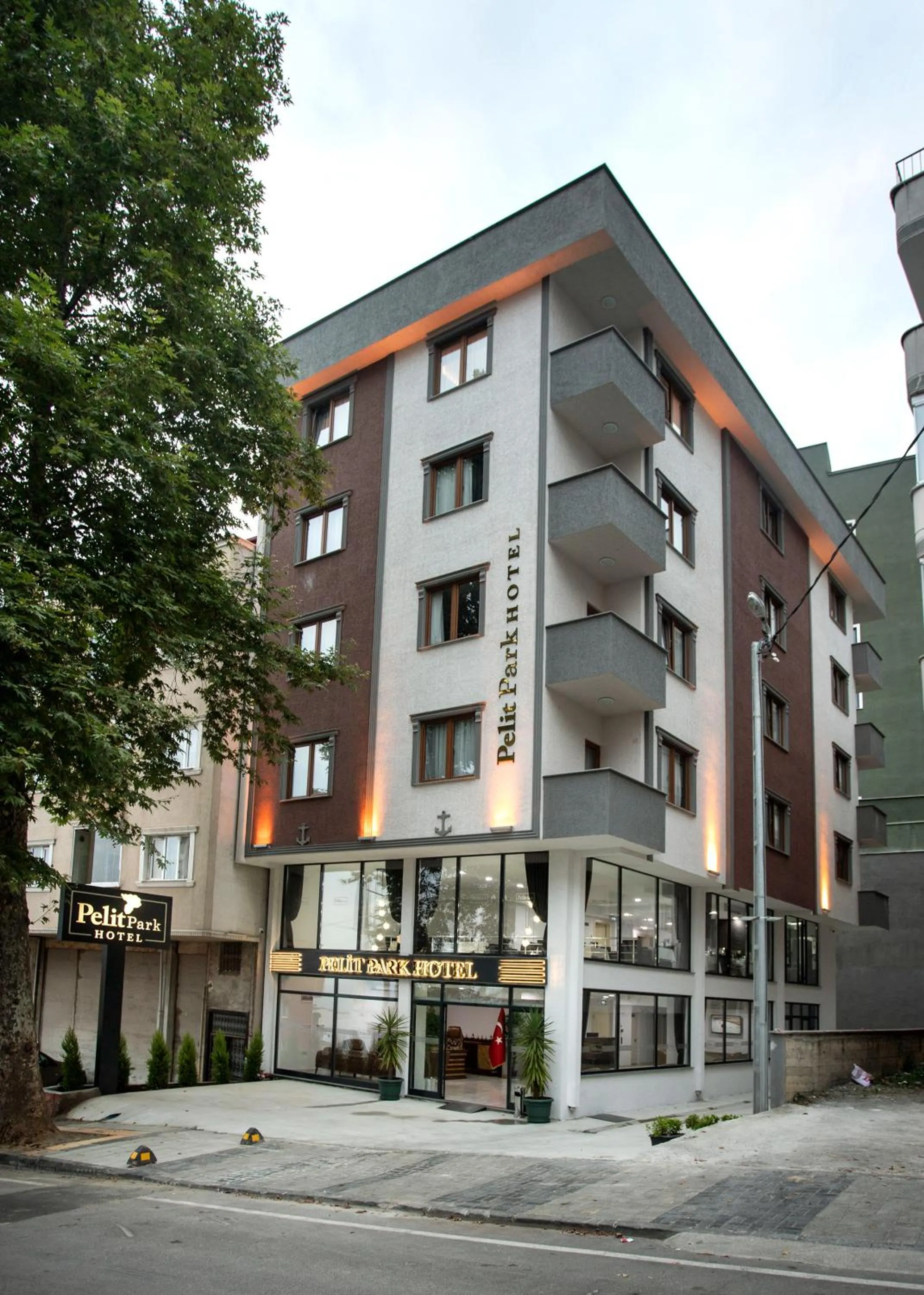 Property building in Pelit Park Hotel