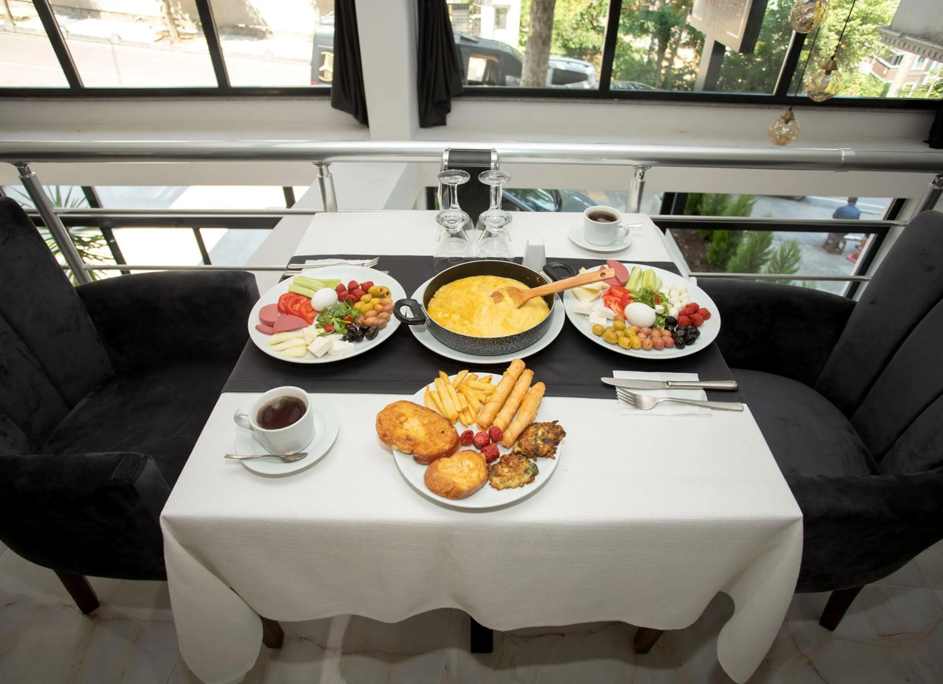 Breakfast in Pelit Park Hotel