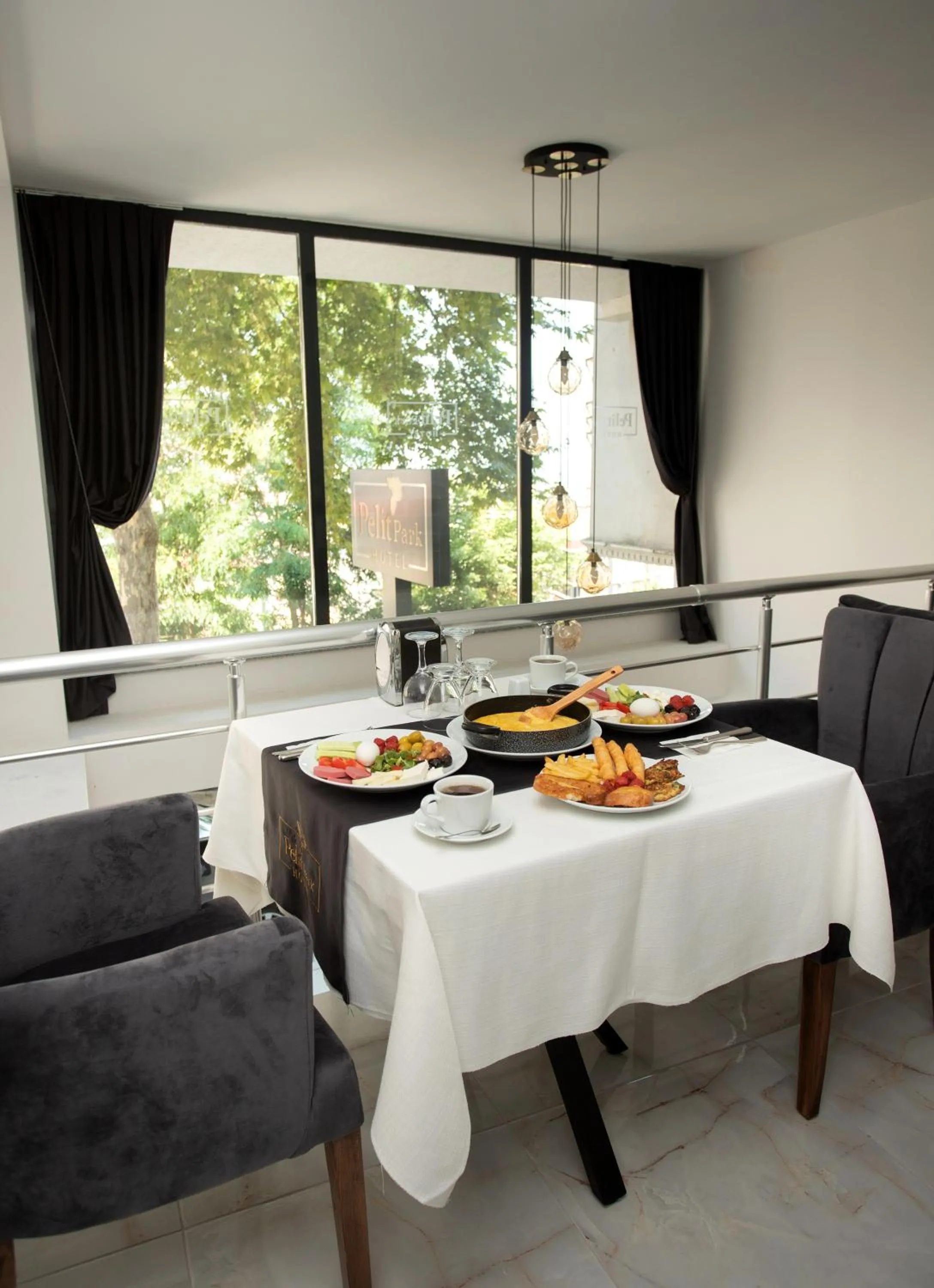 Breakfast in Pelit Park Hotel