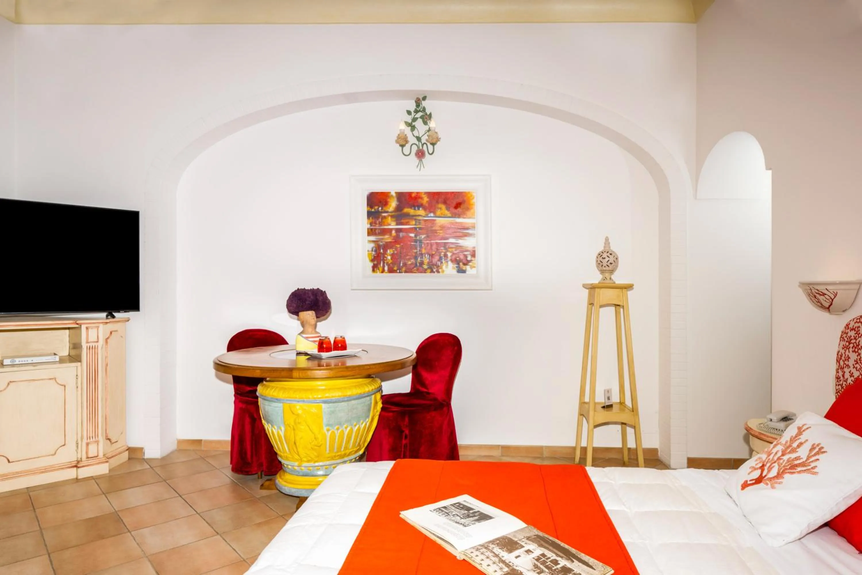 People, Bed in Hotel Royal Prisco