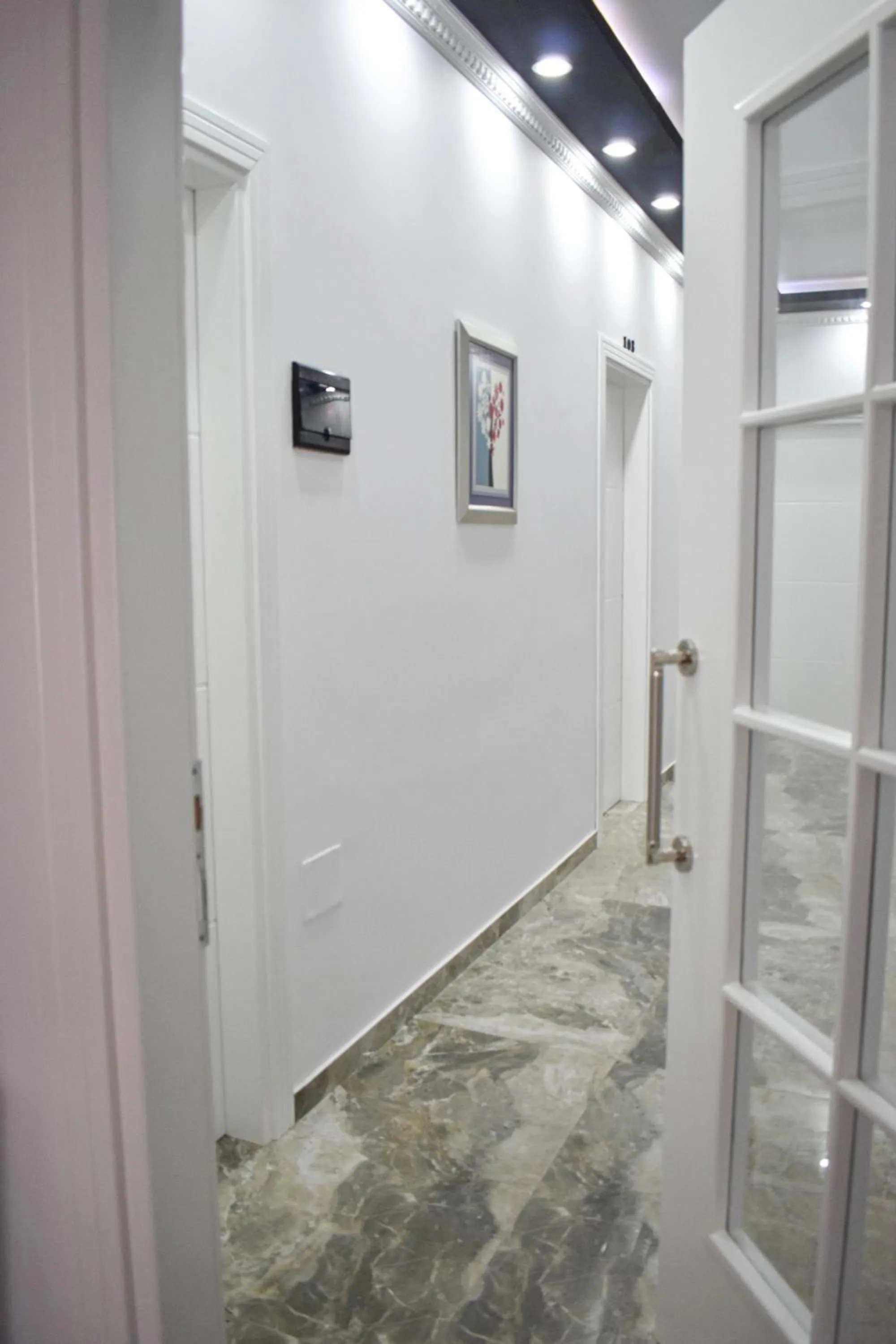 Property building in HotelApart - DelMar