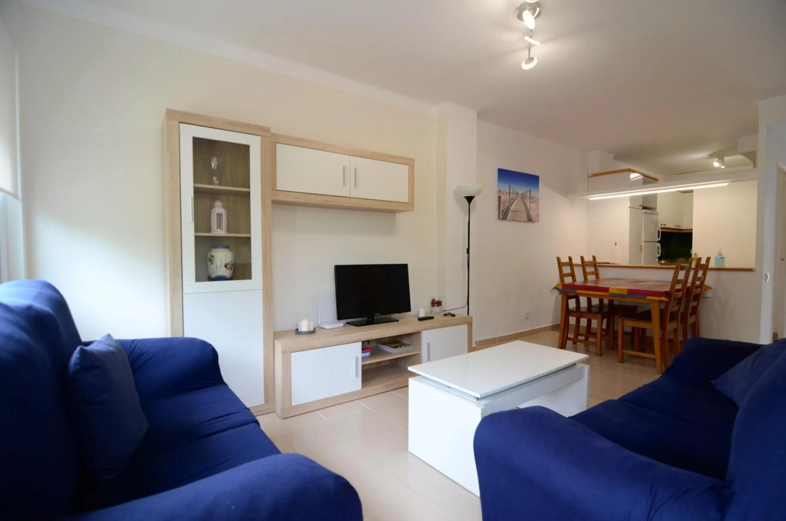 Dining area in Bosmar 3G