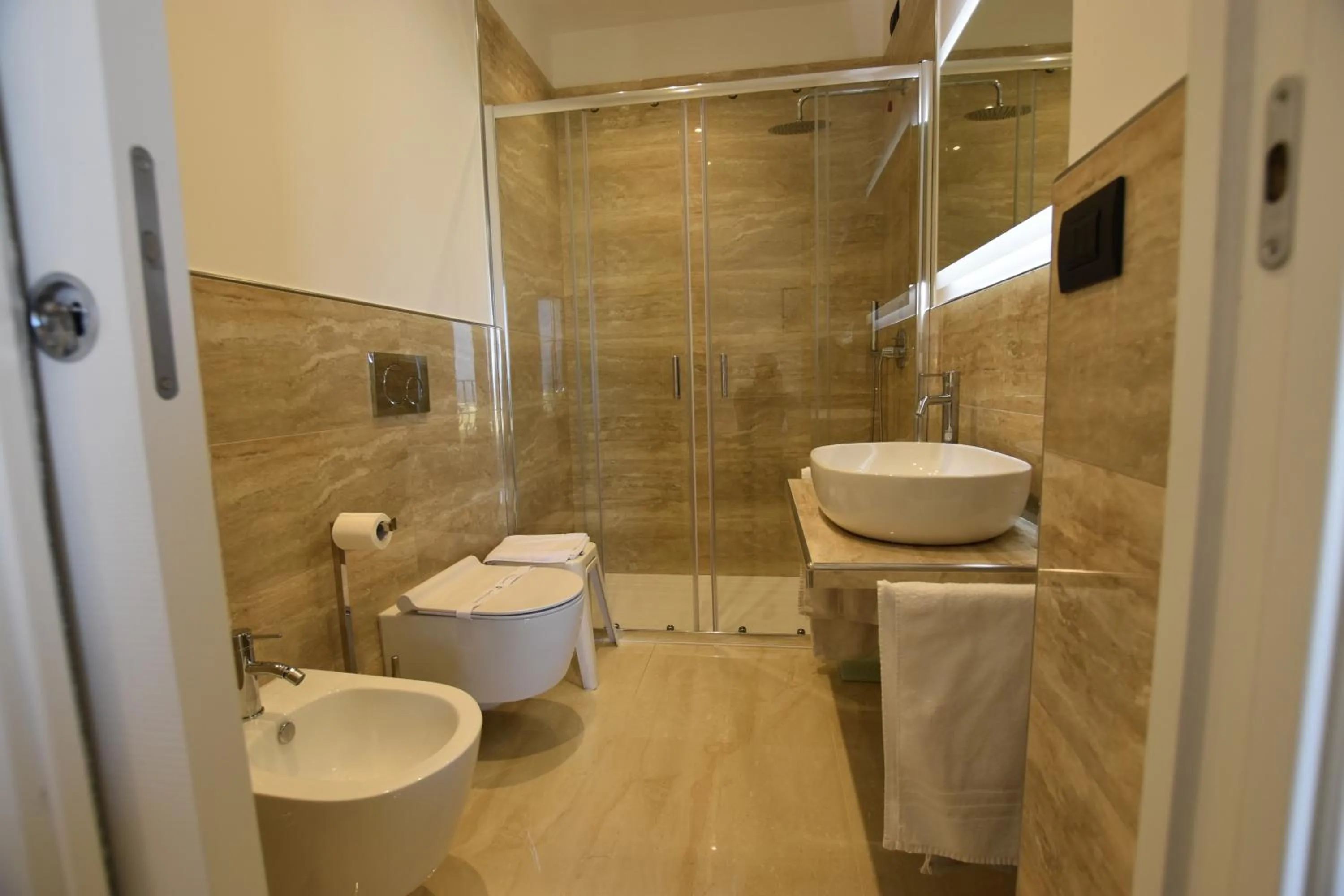 Bathroom in Hotel Condor