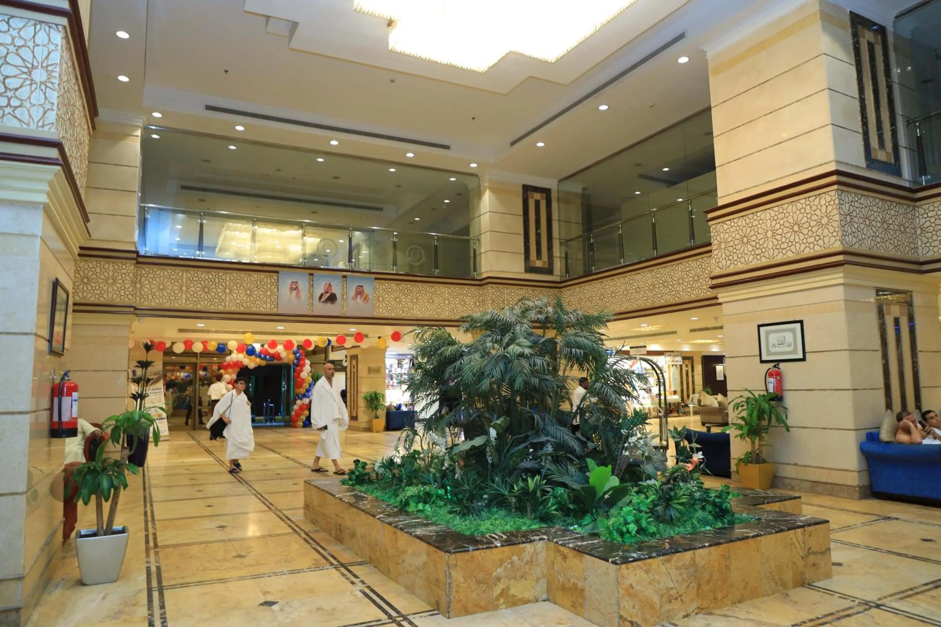 Lobby or reception in Abraj Al Tayseer Tuwa Hotel